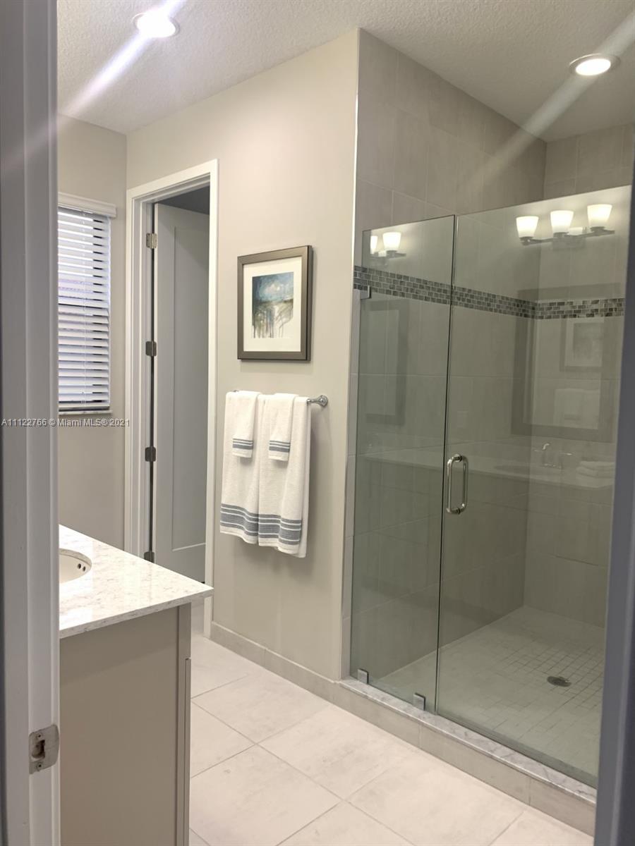 CT INDUSTRIAL PLAT - Residential Lease