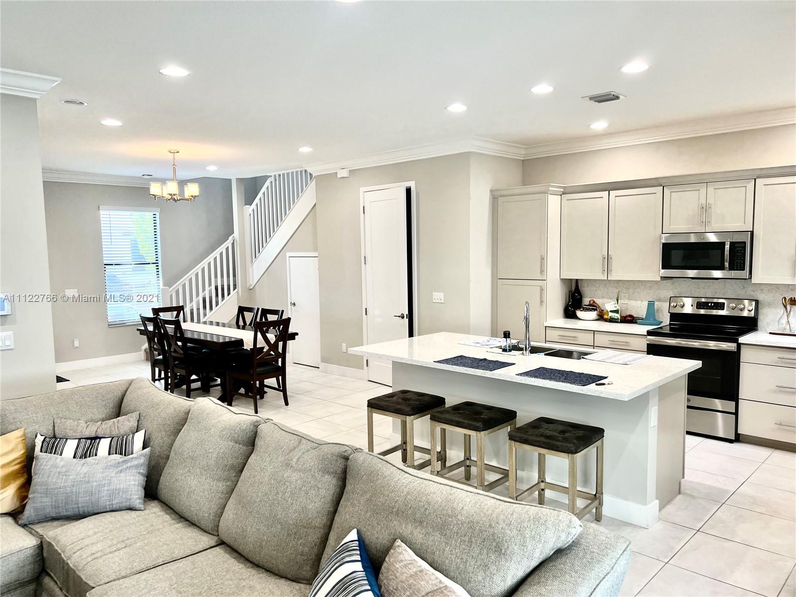 CT INDUSTRIAL PLAT - Residential Lease