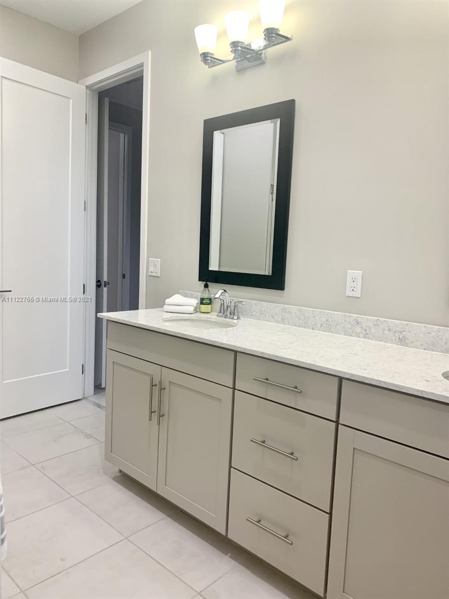 CT INDUSTRIAL PLAT - Residential Lease