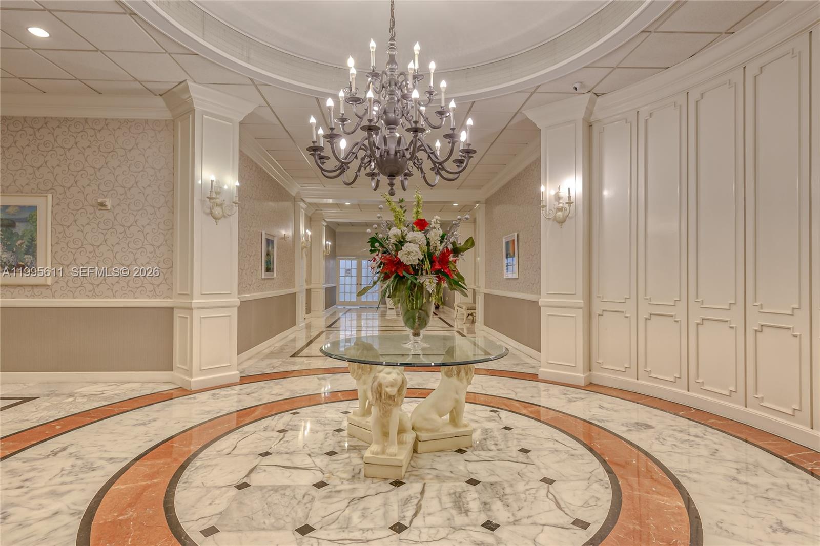 HALLMARK OF HOLLYWOOD CON - Residential