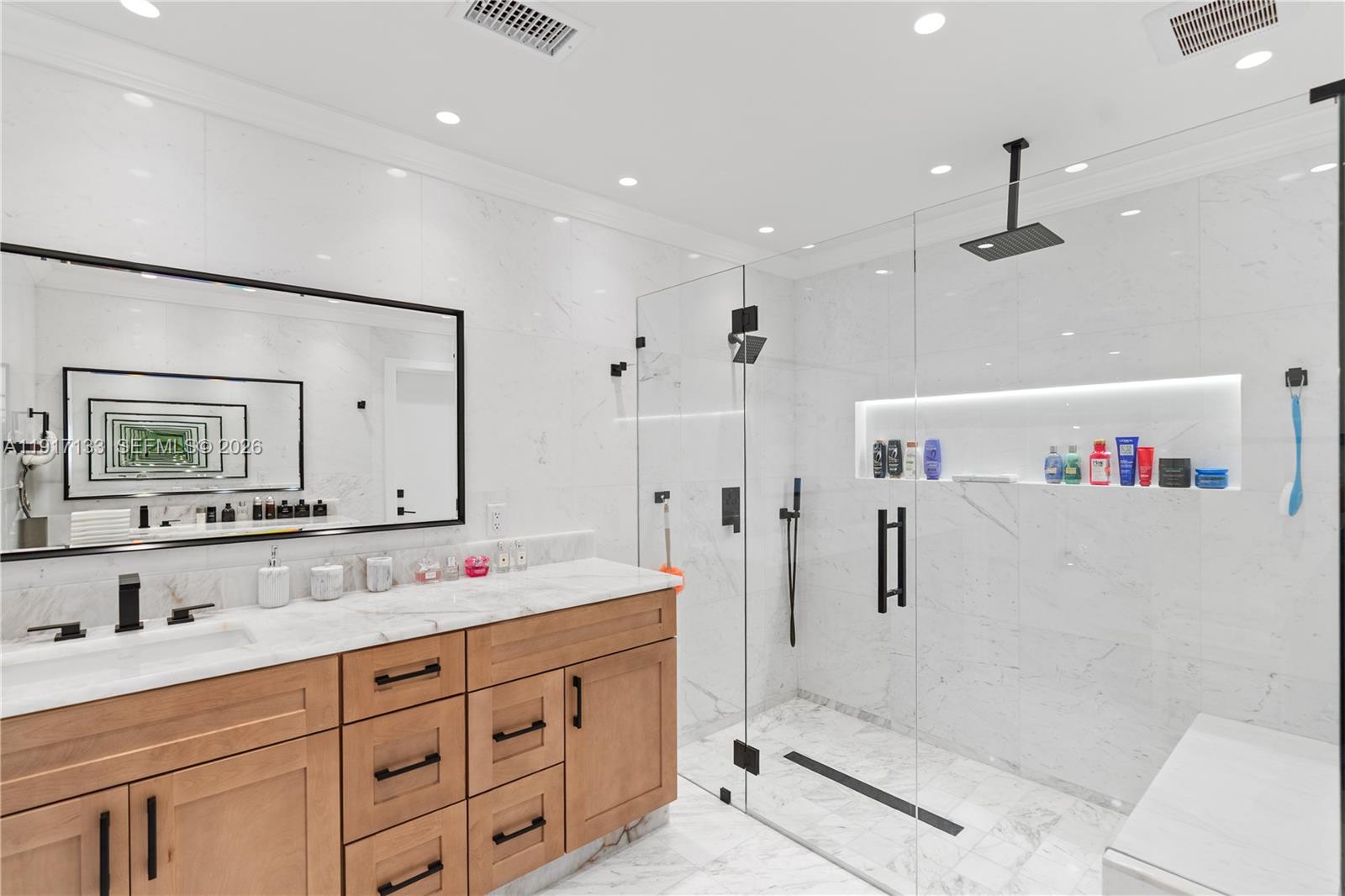 CORAL RIDGE COUNTRY CLUB - Residential