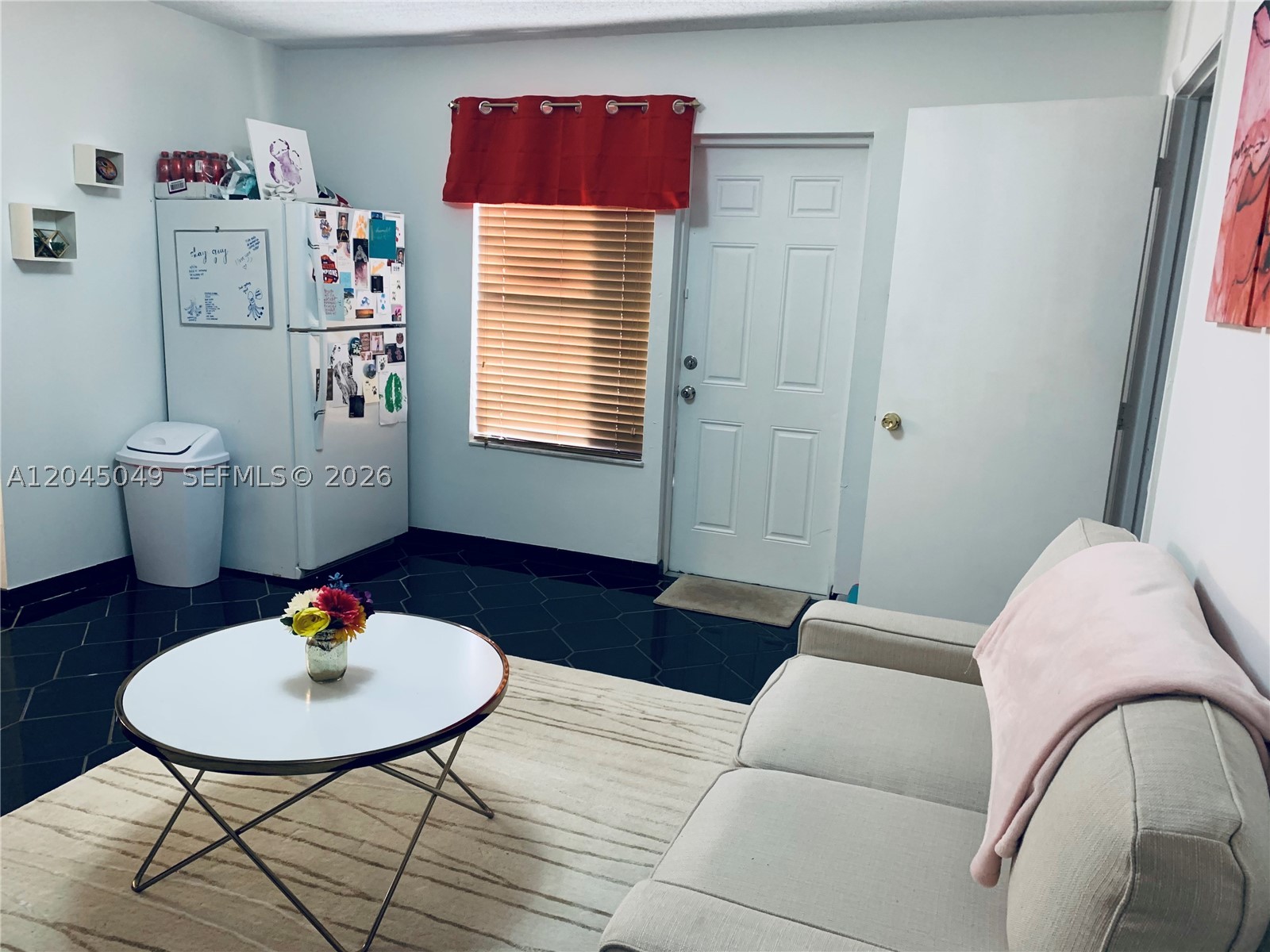 10TH ADDN TO RICHMOND HEI - Residential Lease