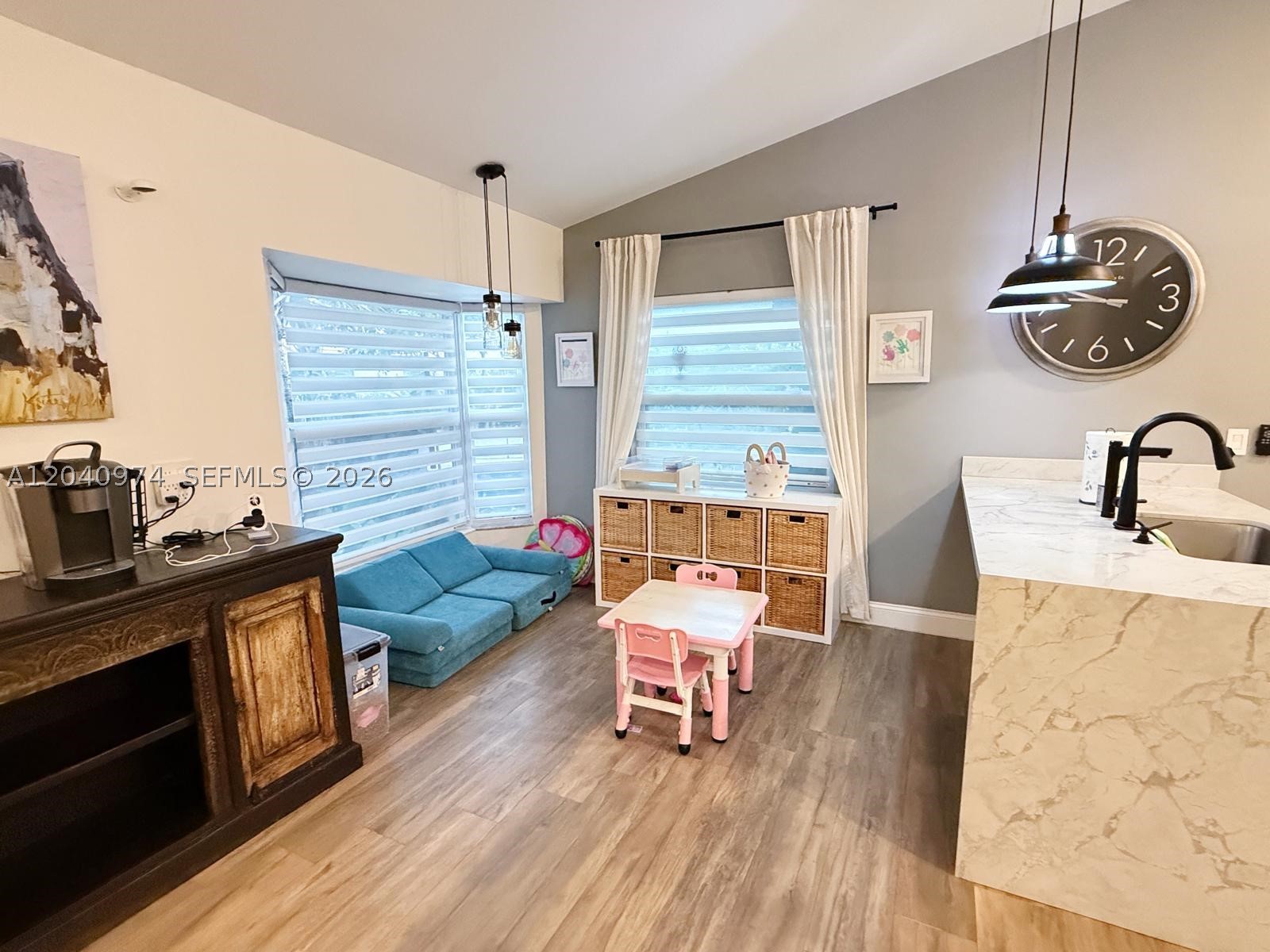AMERITRAIL SECTION ONE - Residential