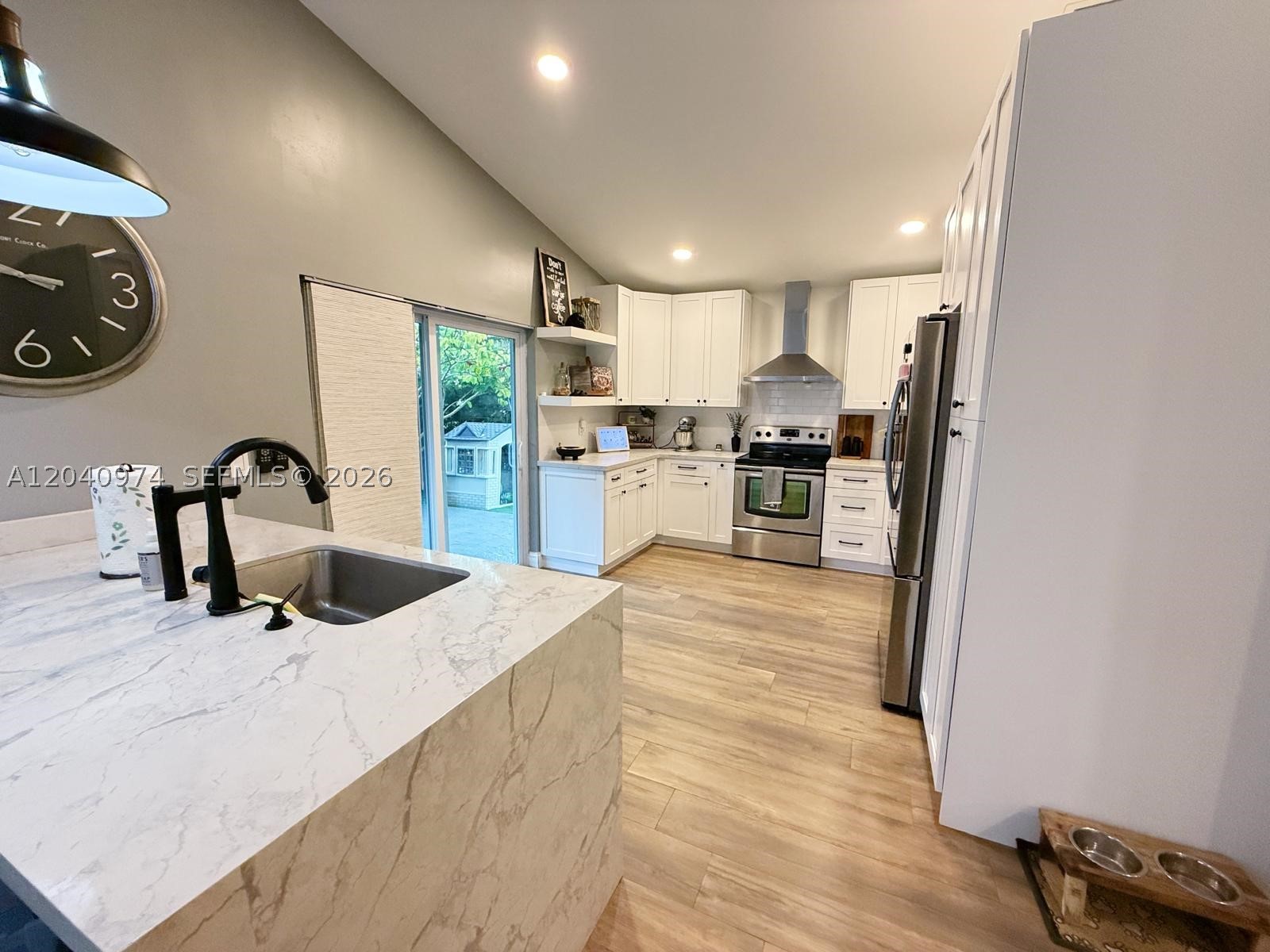 AMERITRAIL SECTION ONE - Residential