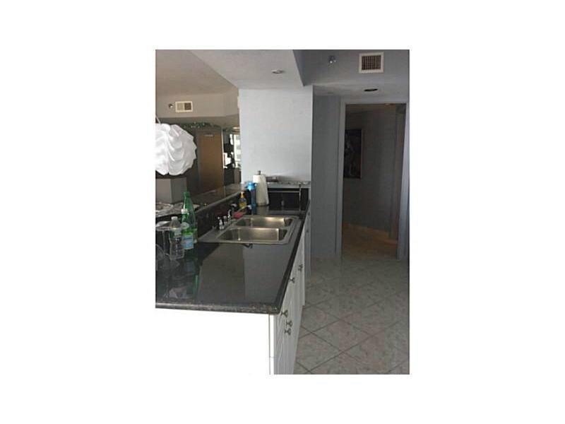 OCEANIA III CONDO - Residential Lease