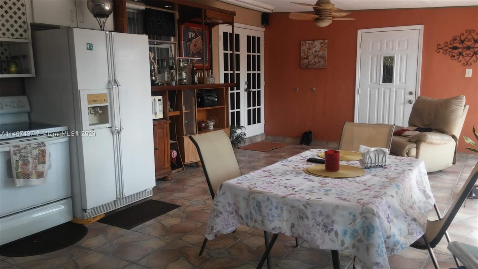 CAROL CITY 3RD ADDN - Residential