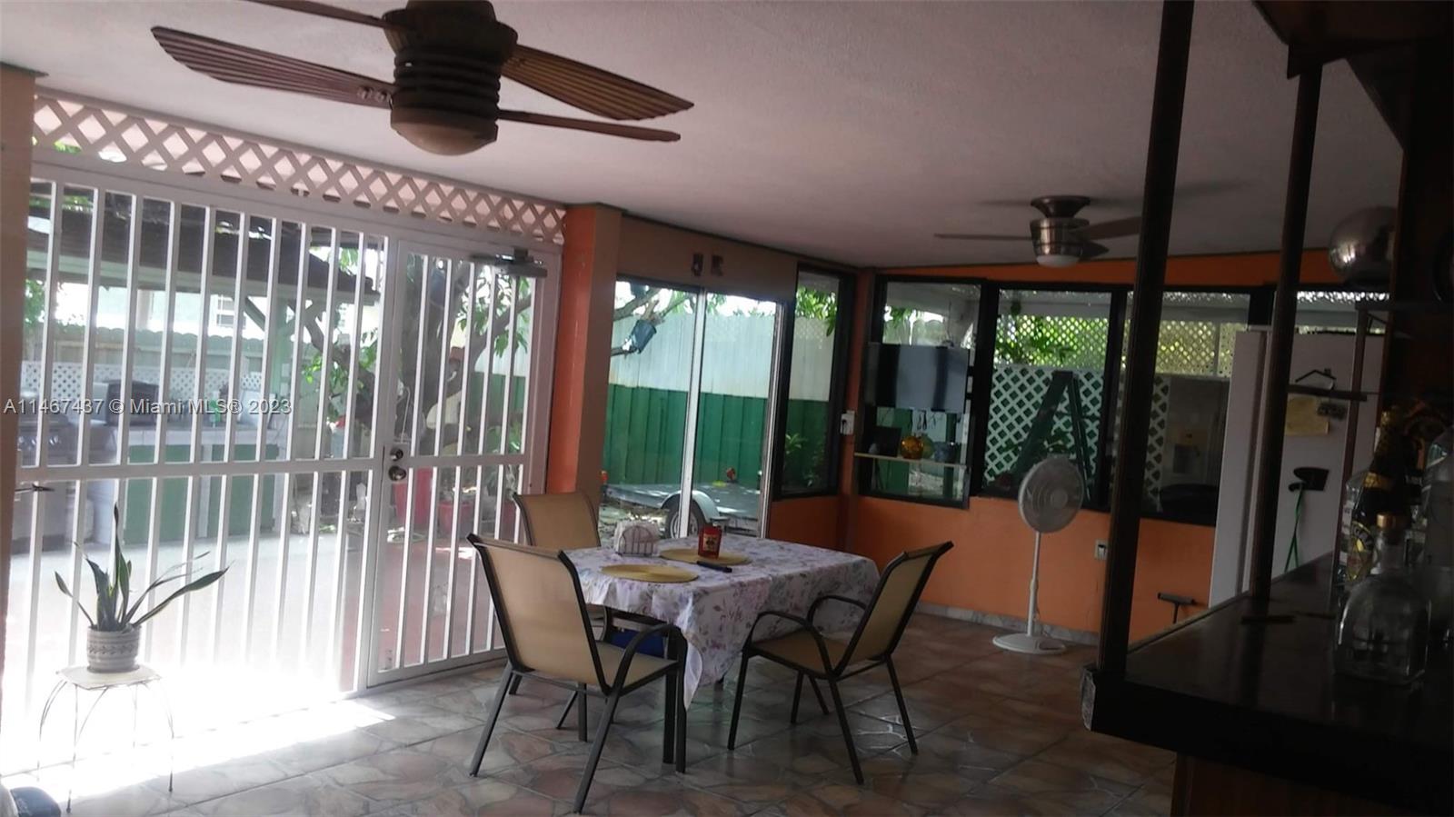 CAROL CITY 3RD ADDN - Residential