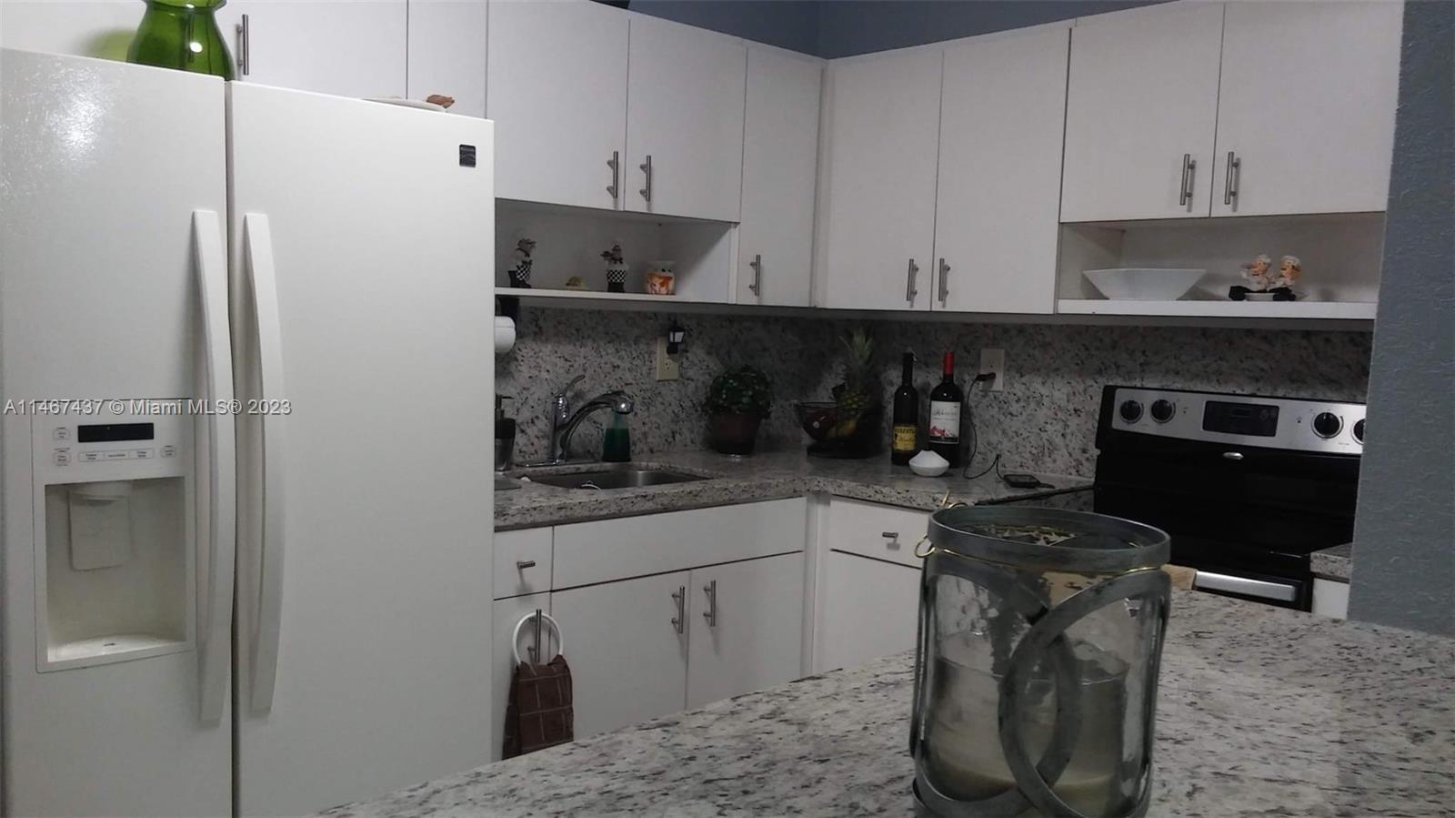 CAROL CITY 3RD ADDN - Residential