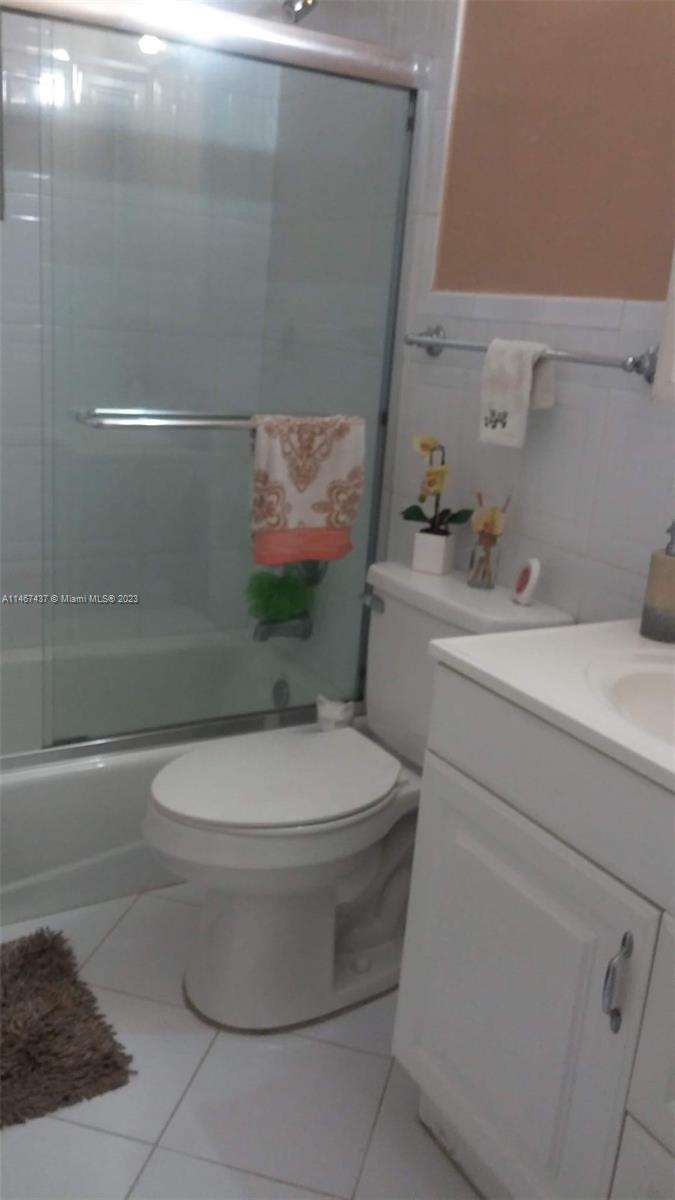 CAROL CITY 3RD ADDN - Residential