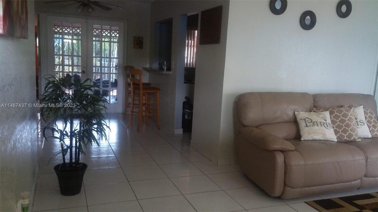 CAROL CITY 3RD ADDN - Residential