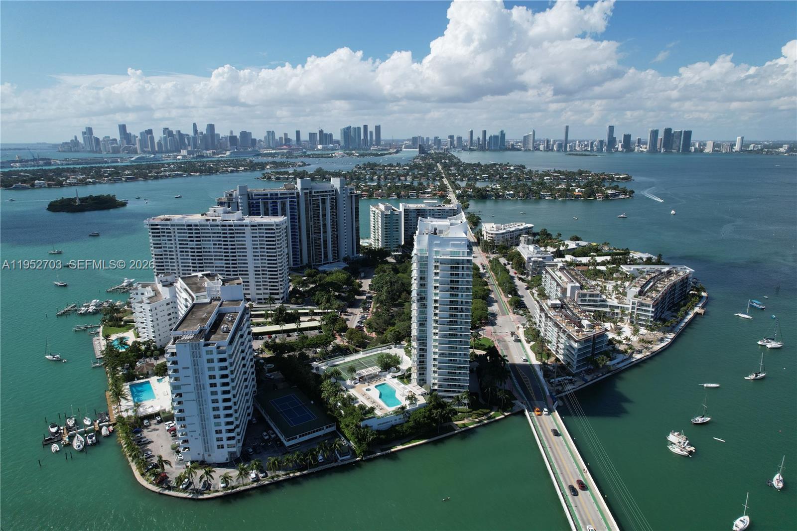 THE GRAND VENETIAN CONDO - Residential