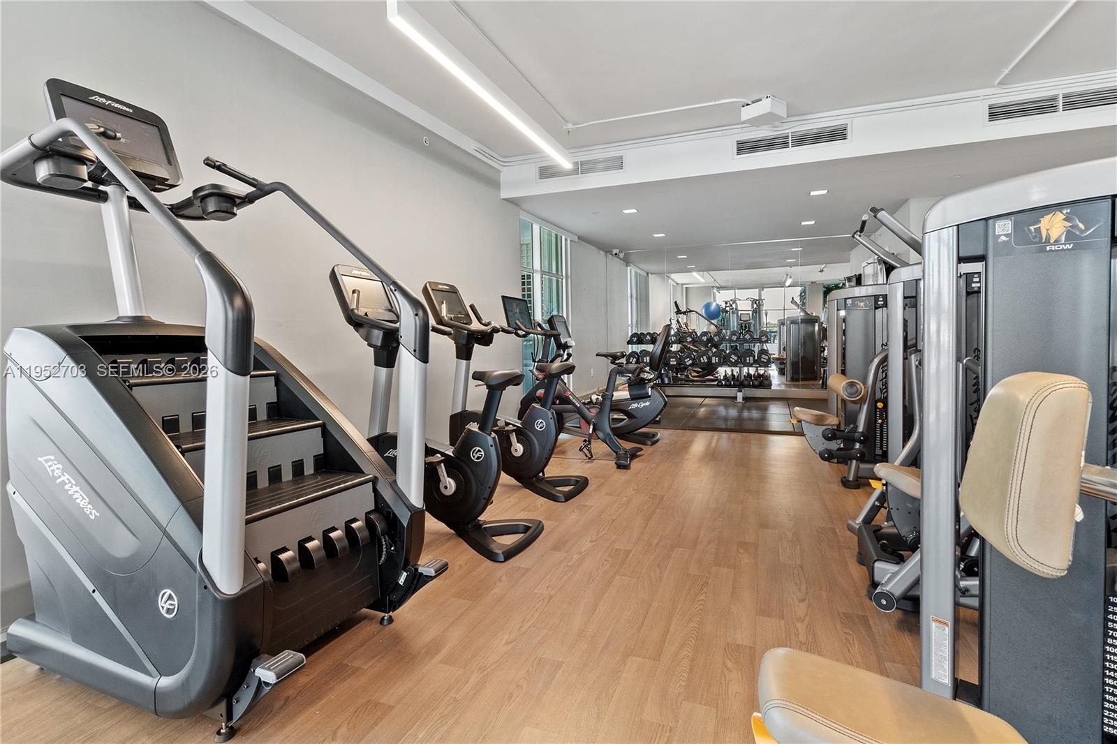 THE GRAND VENETIAN CONDO - Residential