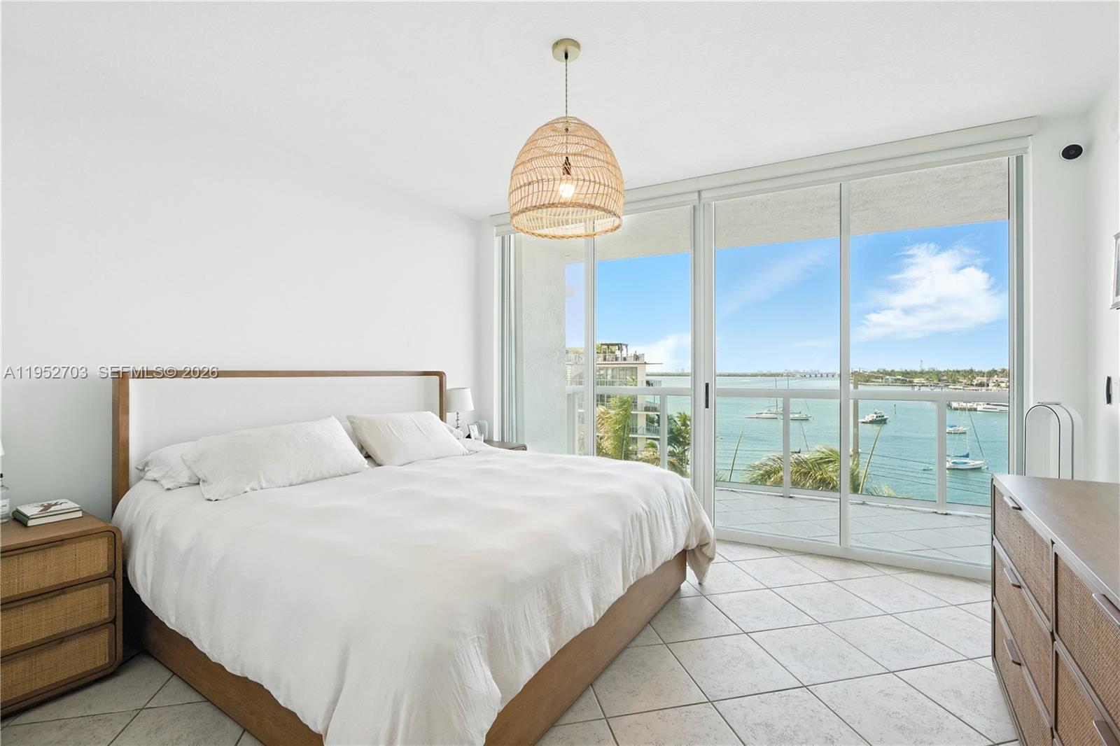 THE GRAND VENETIAN CONDO - Residential