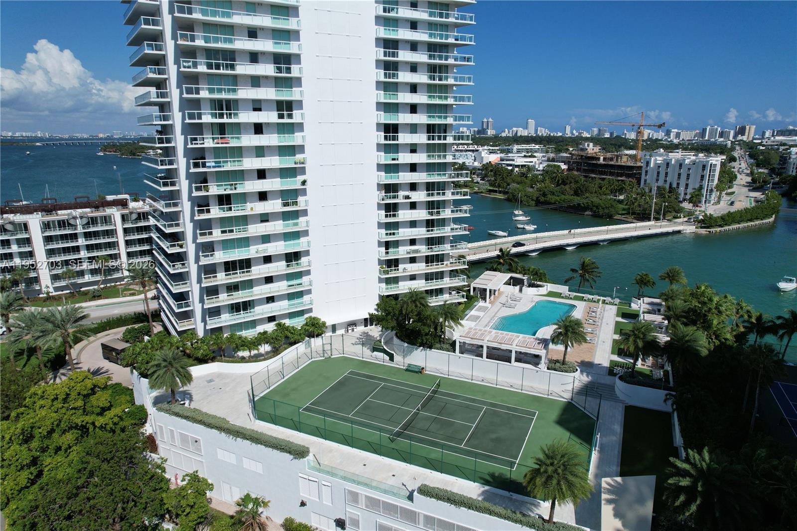 THE GRAND VENETIAN CONDO - Residential
