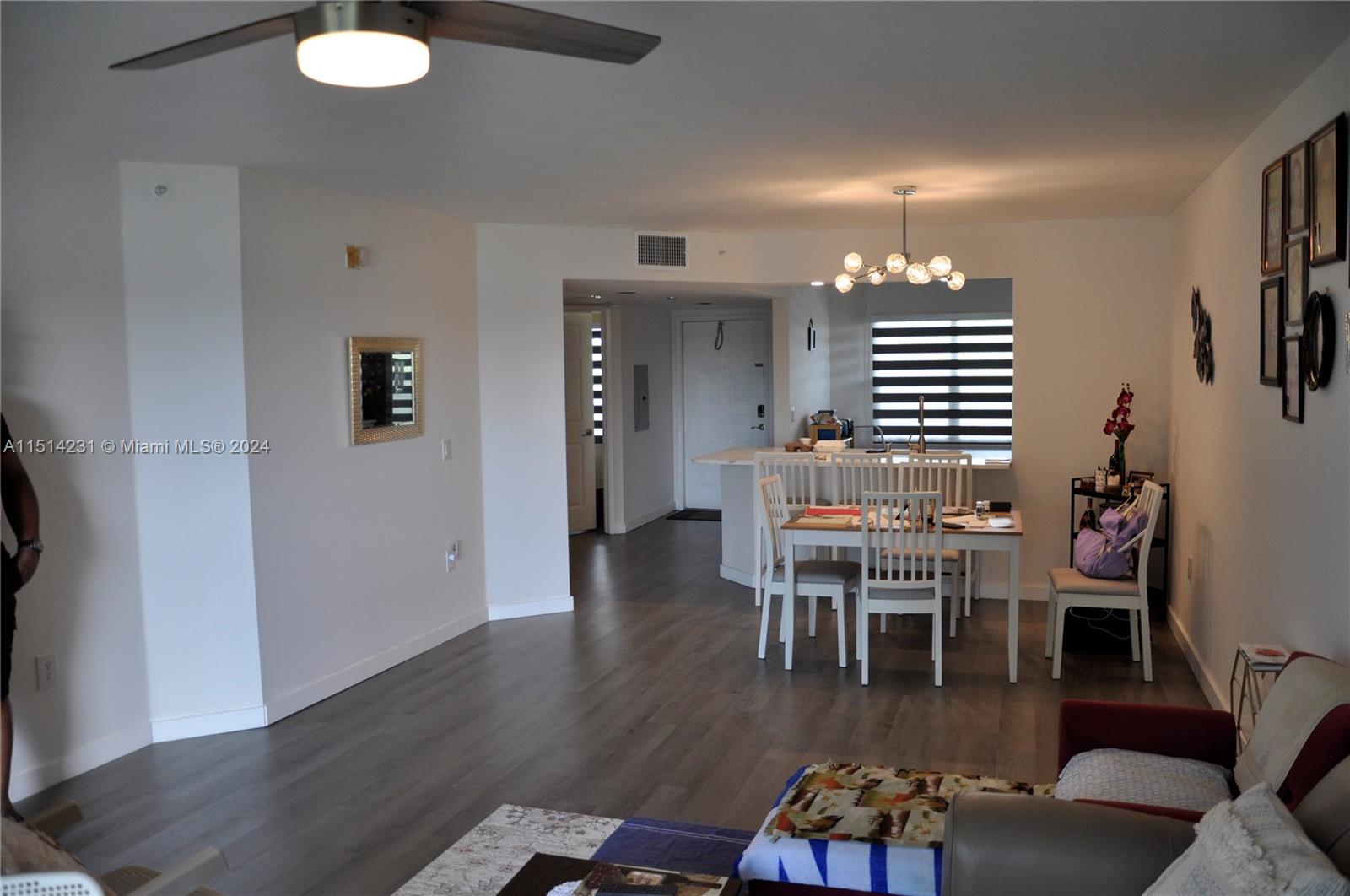 PLYMOUTH AT CENTURY VILLA - Residential