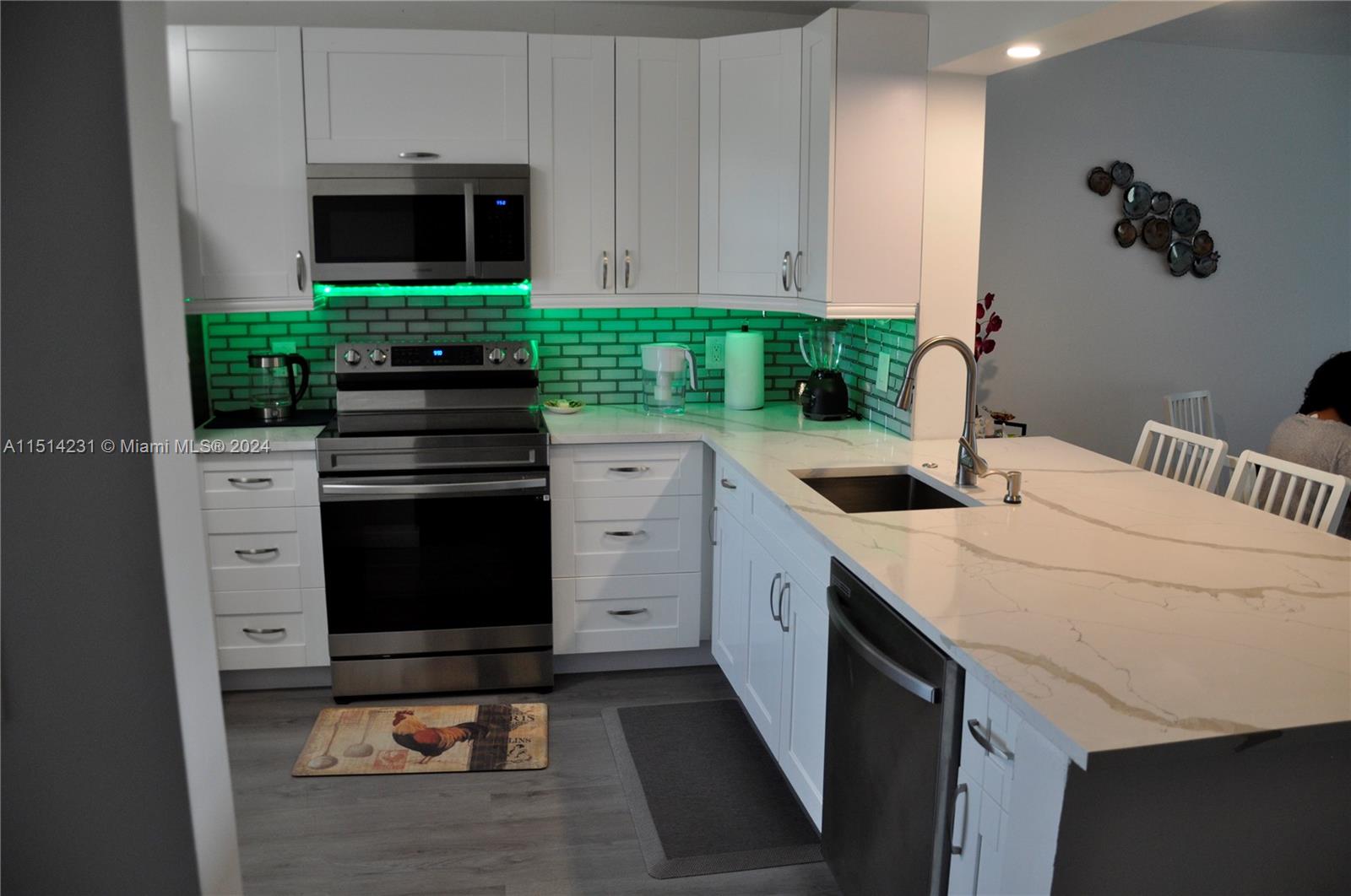 PLYMOUTH AT CENTURY VILLA - Residential