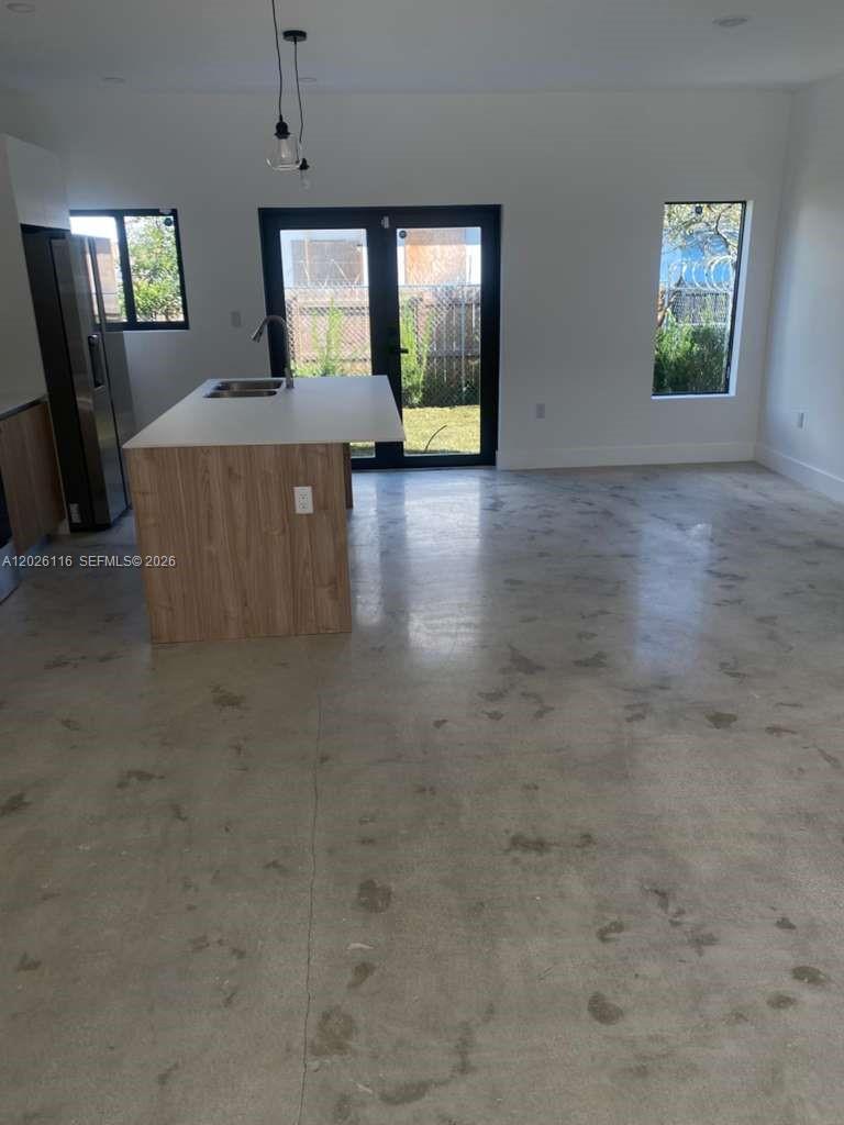BULLARDS - Residential Lease