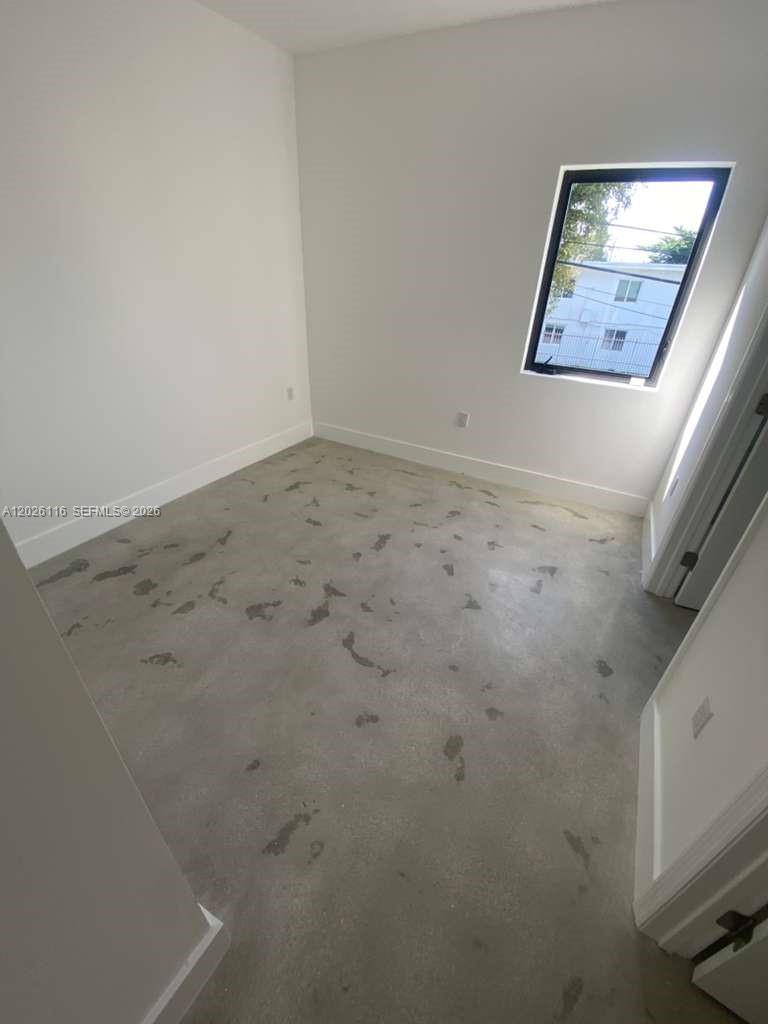 BULLARDS - Residential Lease