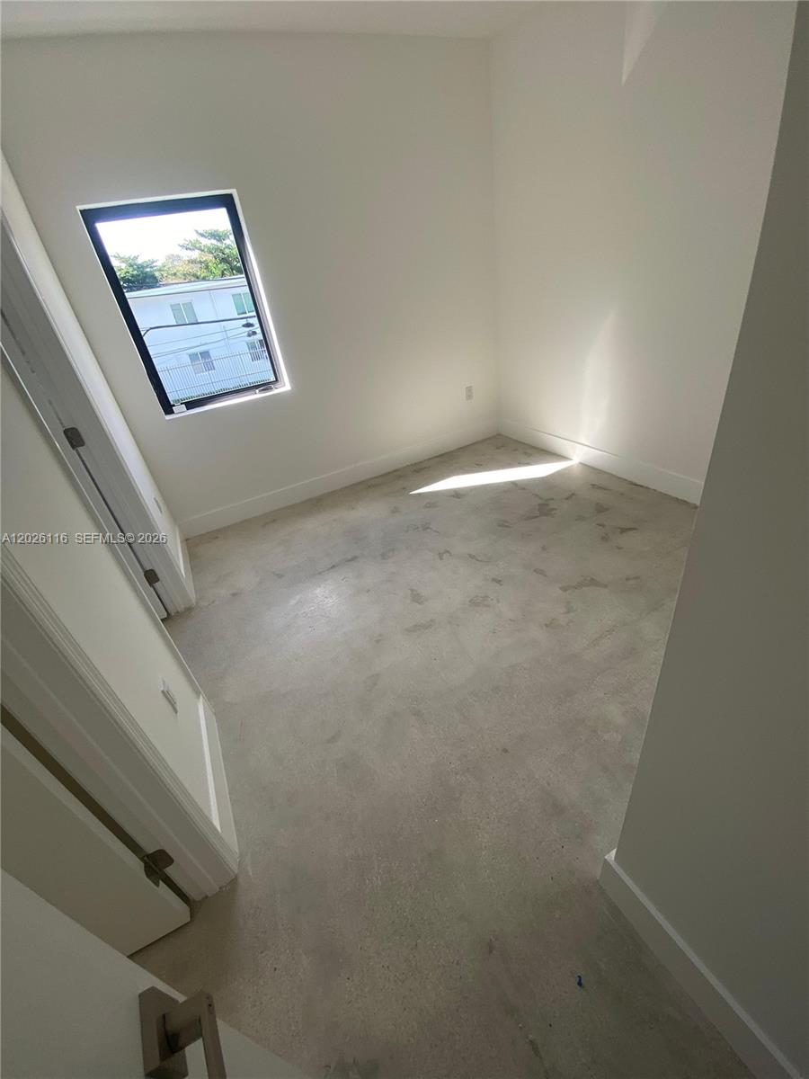 BULLARDS - Residential Lease