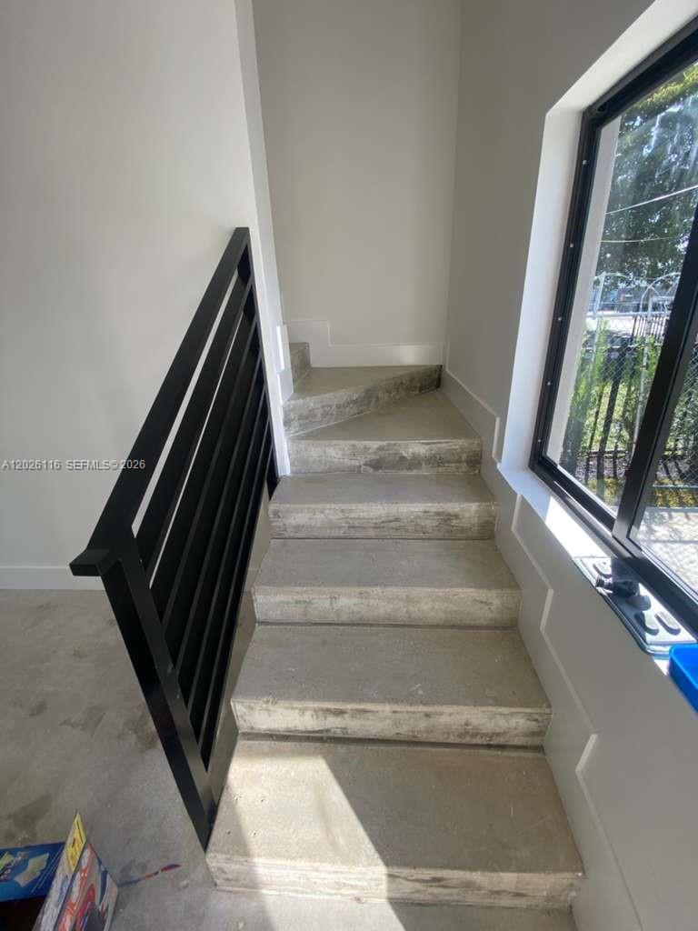 BULLARDS - Residential Lease