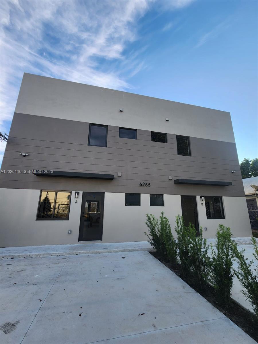 BULLARDS - Residential Lease