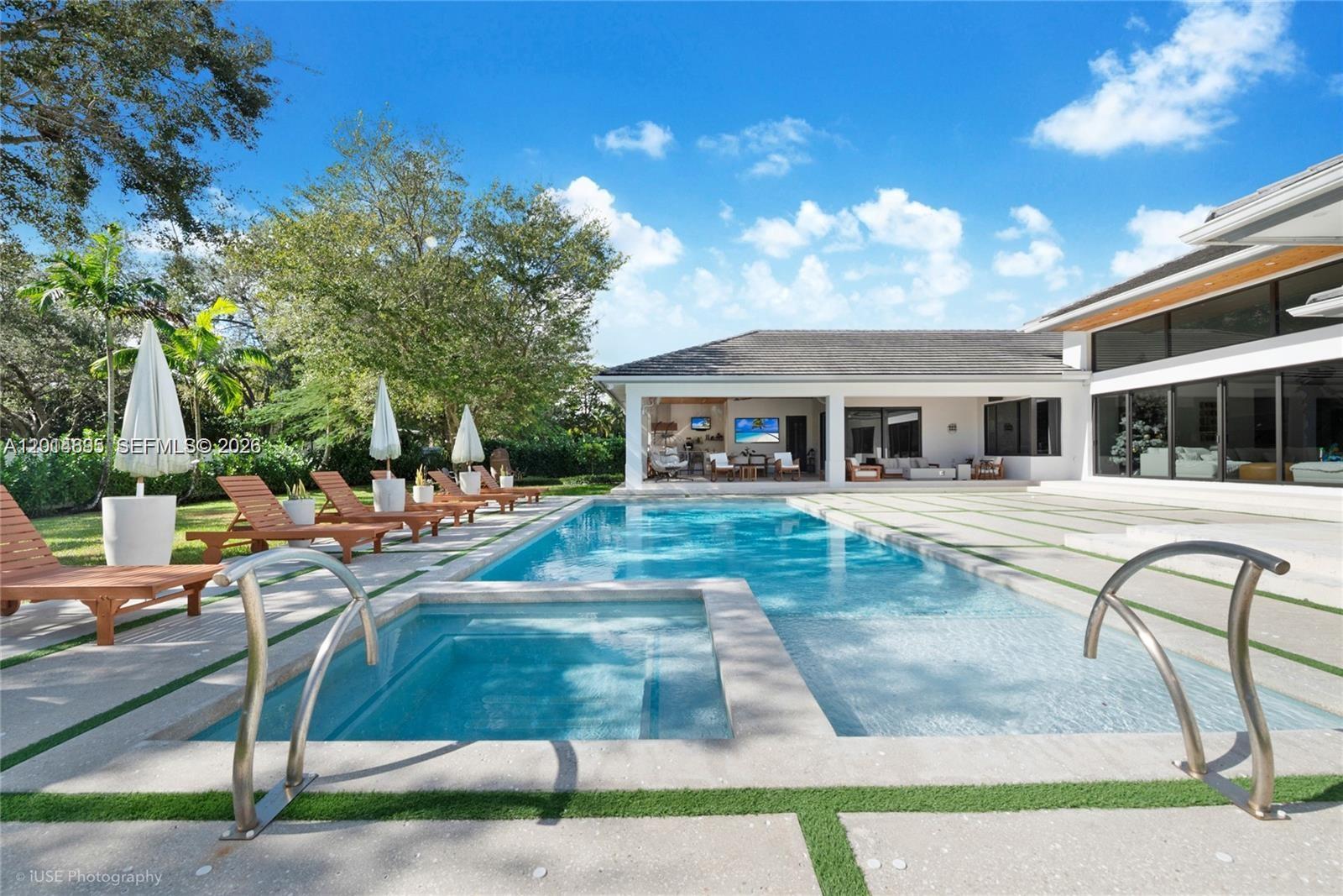 SUNILAND ESTATES 1ST ADDN - Residential