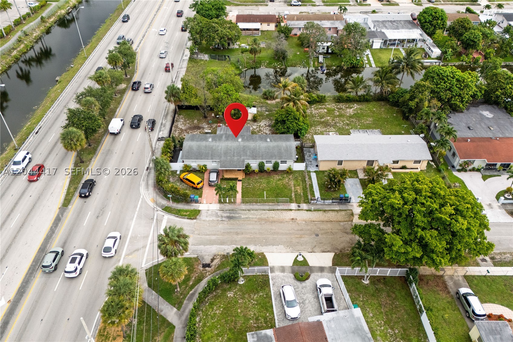 CAROL CITY LAKE STEVEN ES - Residential