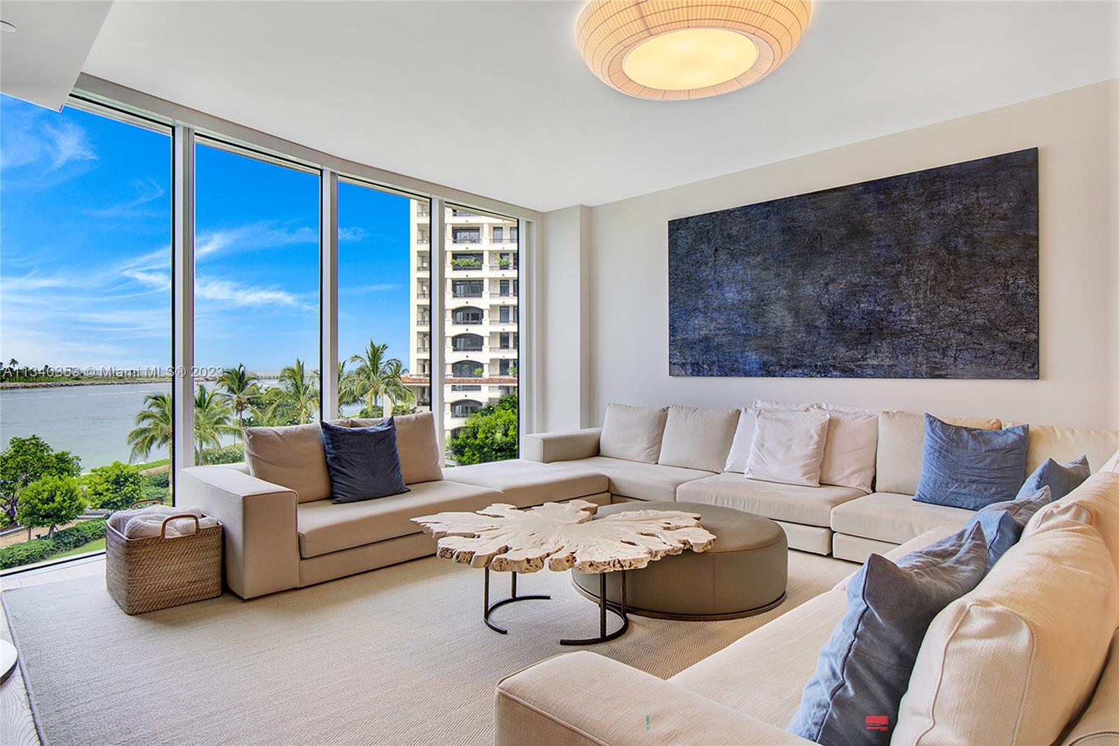 FISHER ISLAND - Residential