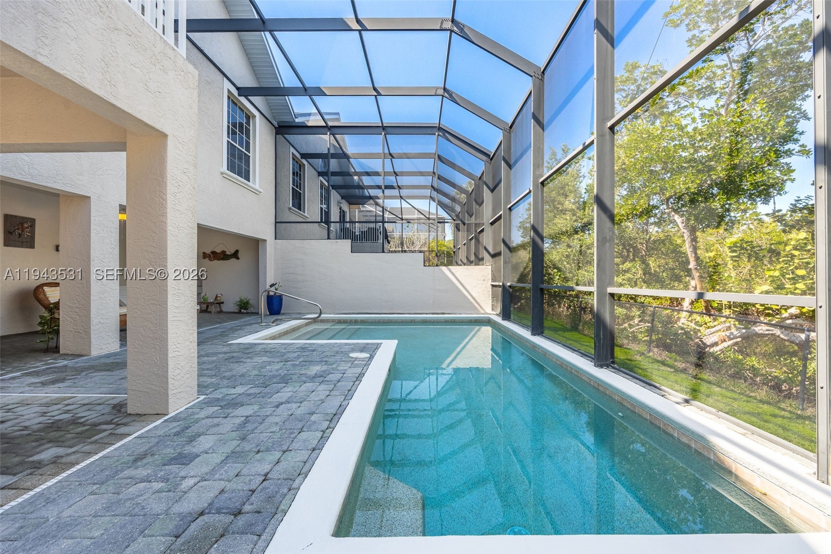 OLD PELICAN BAY - Residential