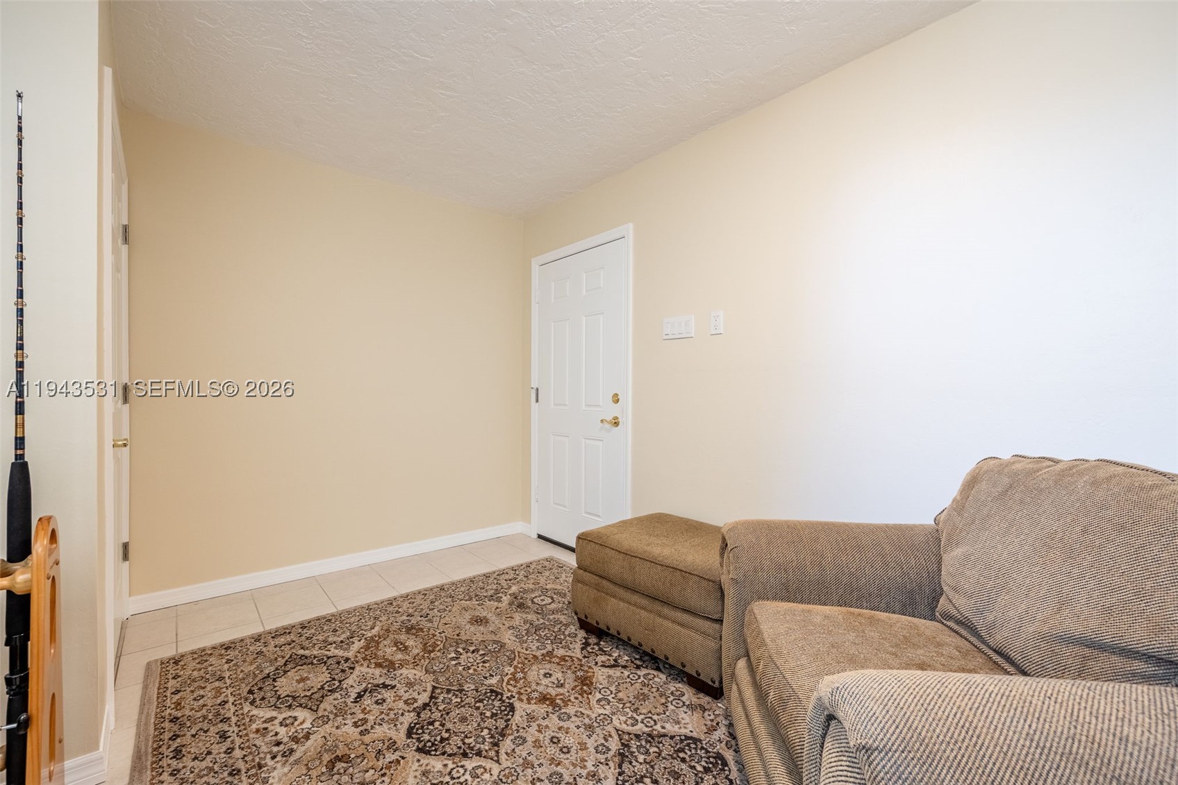 OLD PELICAN BAY - Residential