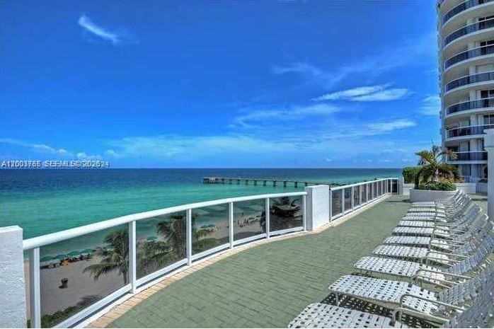 SANDS POINTE OCEAN BEACH - Residential Lease
