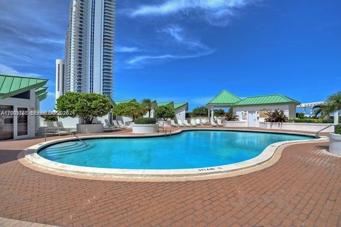 SANDS POINTE OCEAN BEACH - Residential Lease