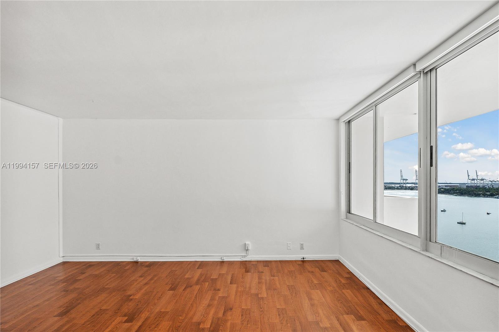 MIRADOR 1200 CONDO - Residential