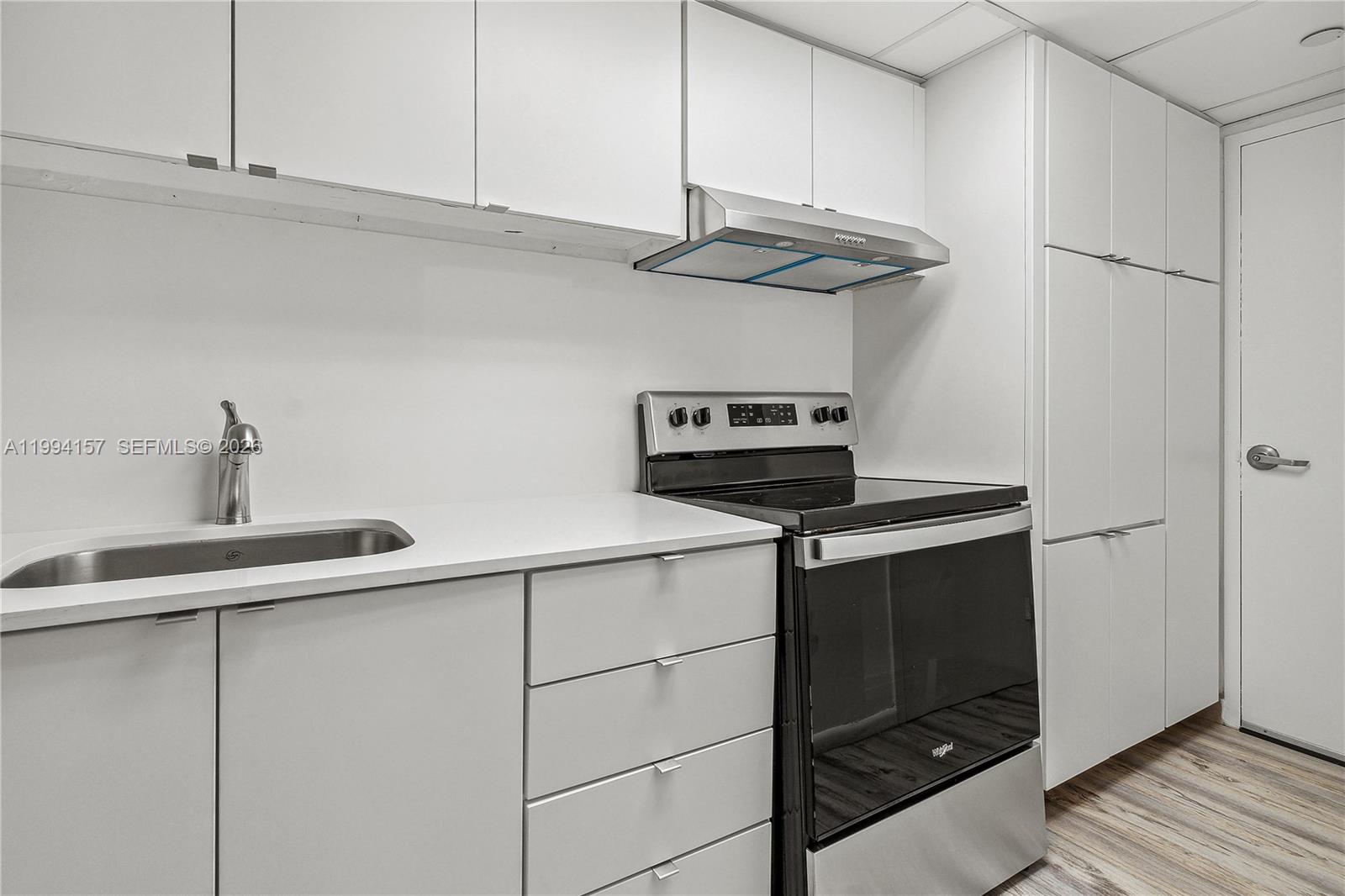 MIRADOR 1200 CONDO - Residential