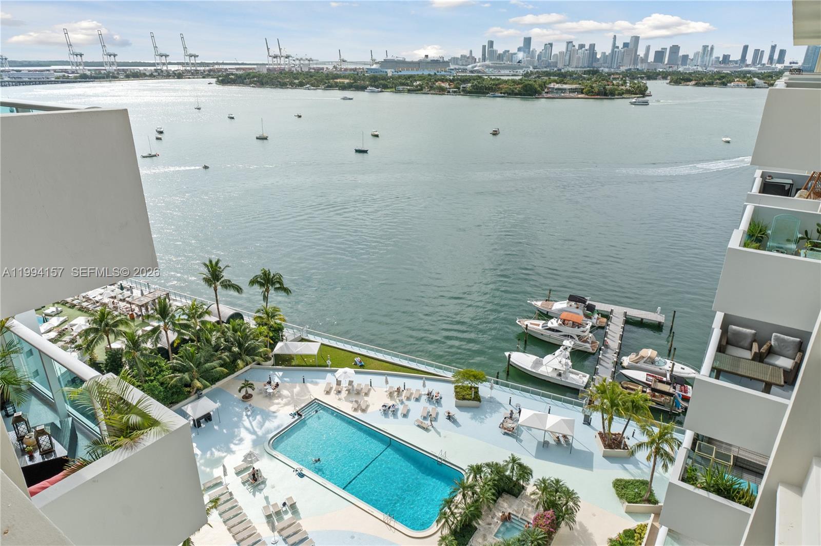 MIRADOR 1200 CONDO - Residential