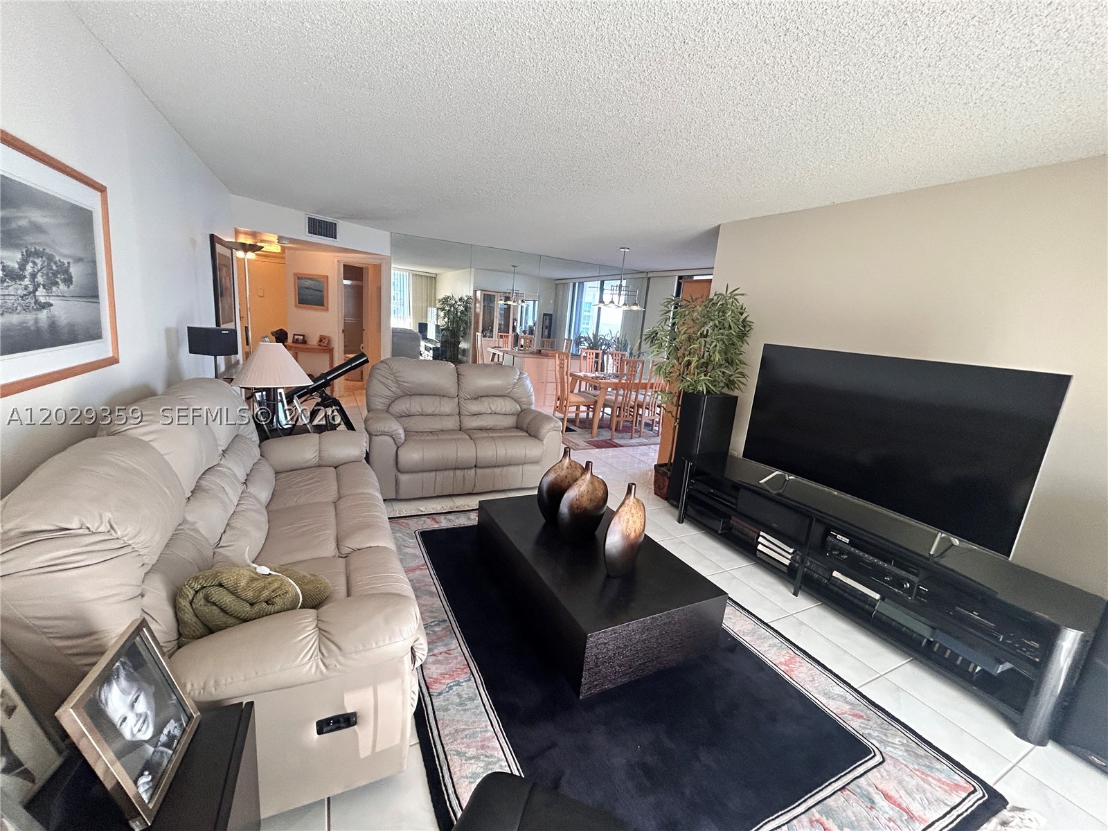 BRICKELL BAY CLUB CONDO - Residential