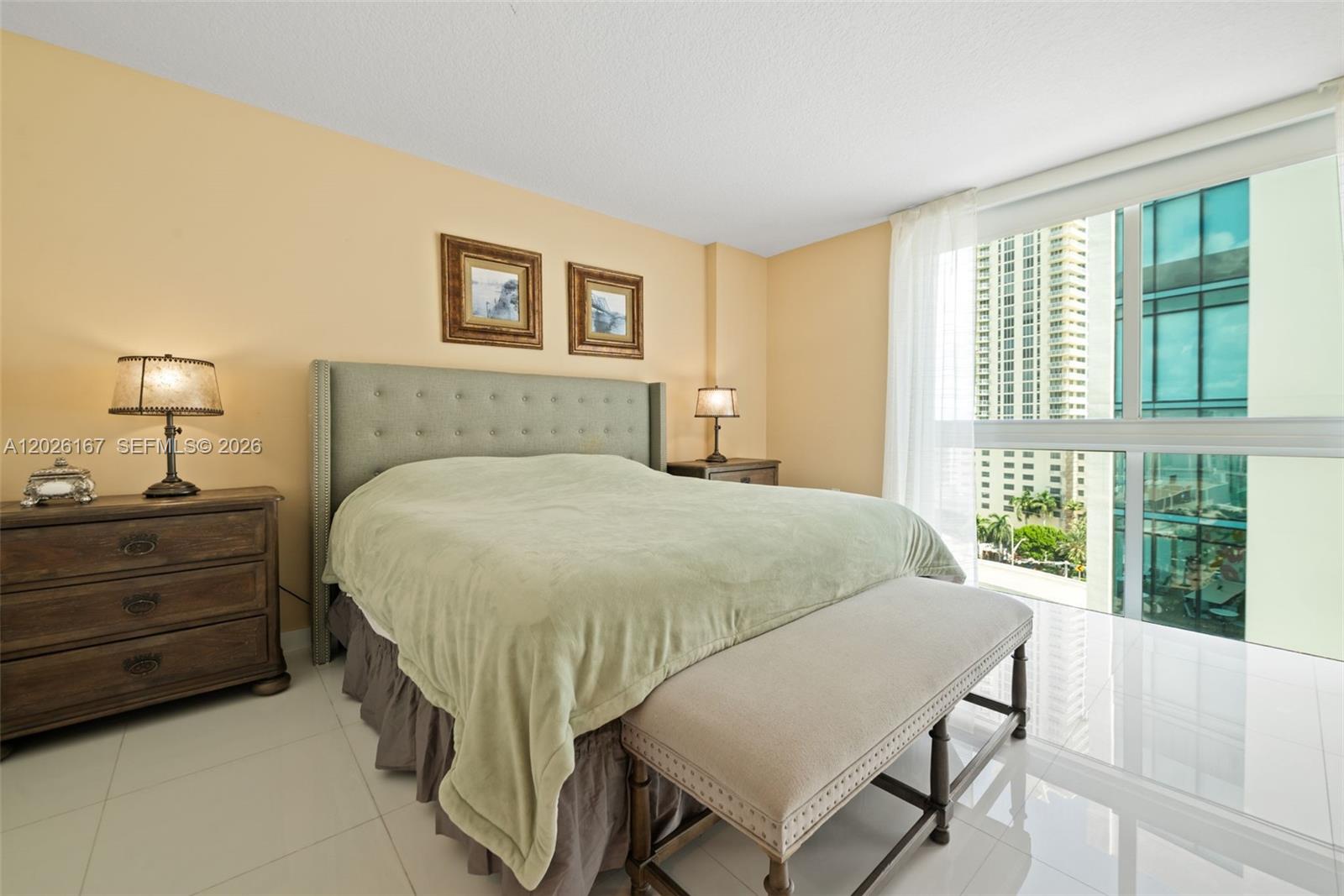 ST TROPEZ ON THE BAY 1 CO - Residential Lease