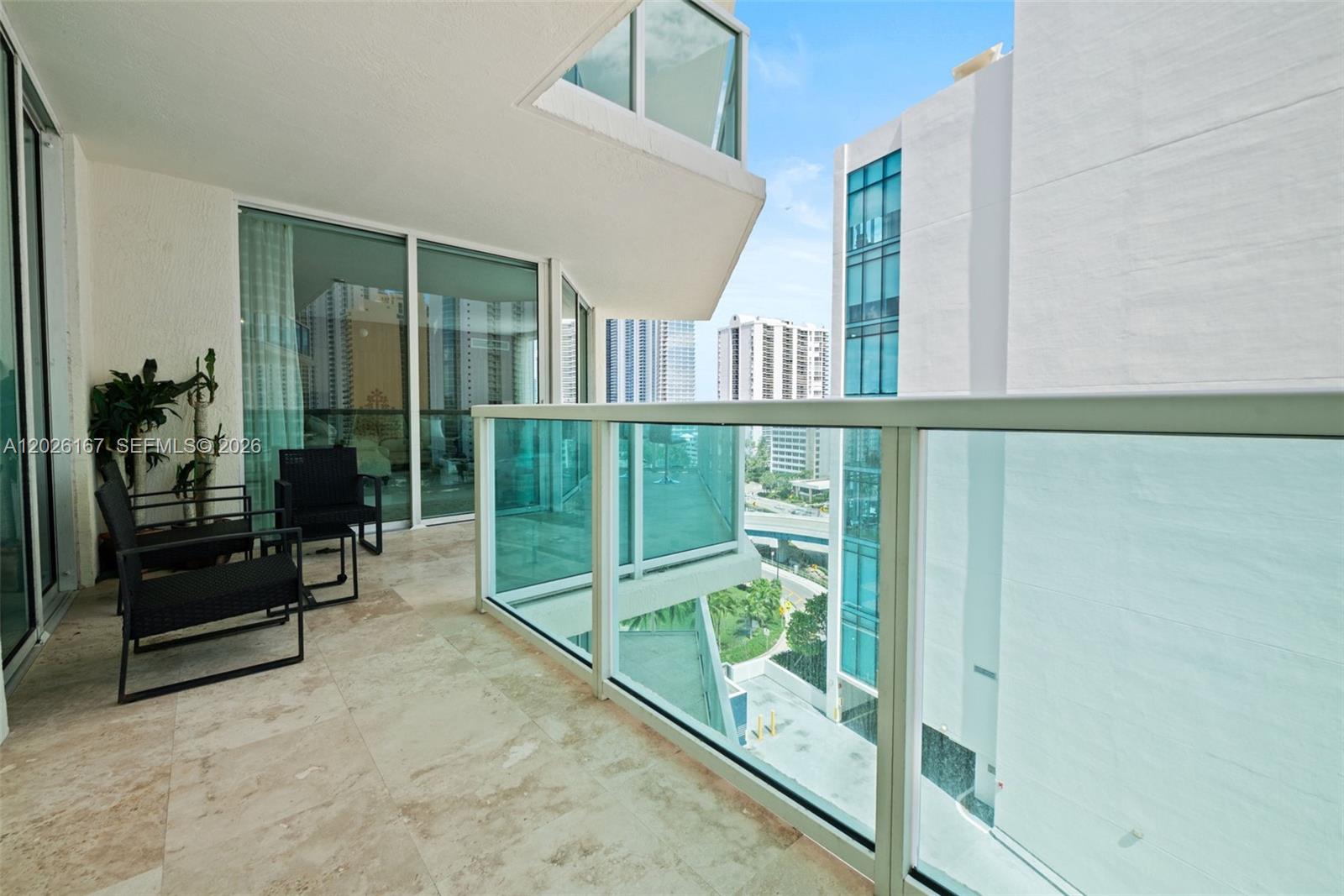 ST TROPEZ ON THE BAY 1 CO - Residential Lease