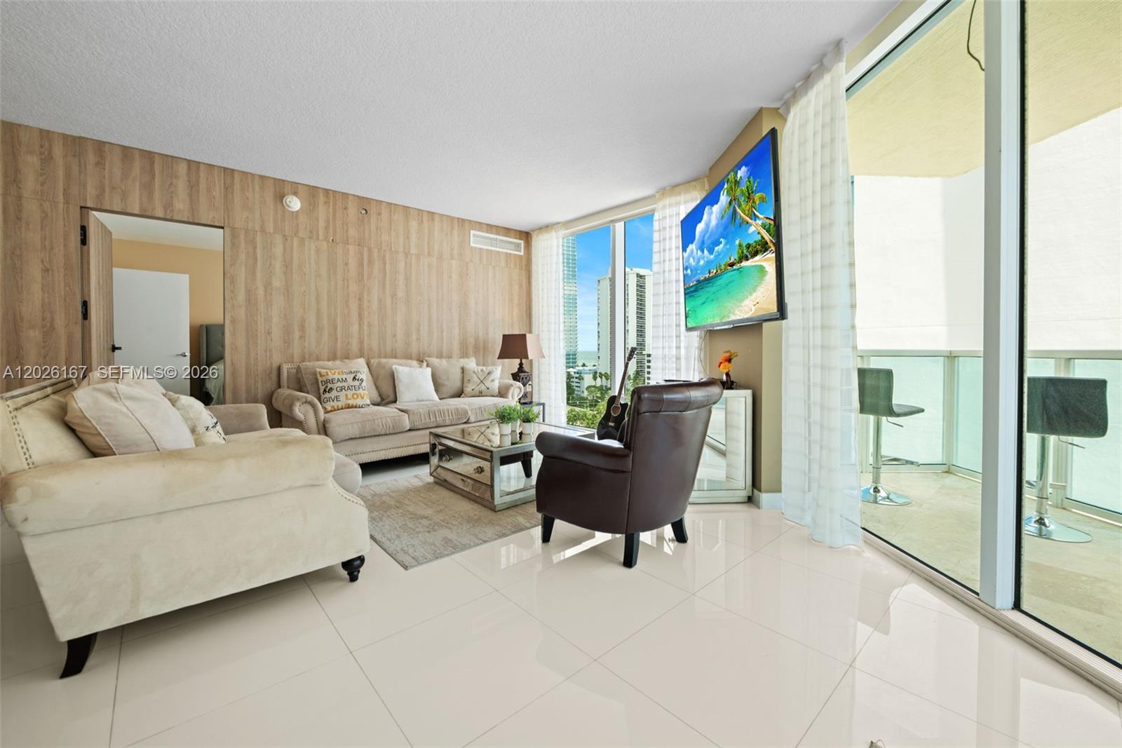 ST TROPEZ ON THE BAY 1 CO - Residential Lease