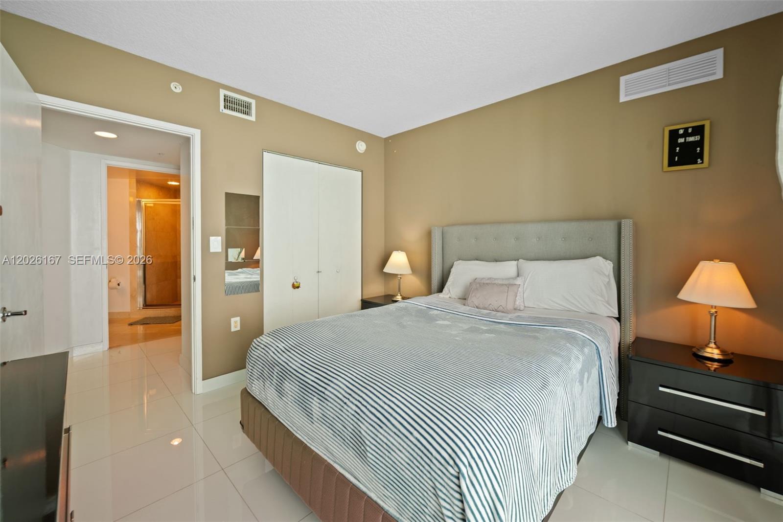 ST TROPEZ ON THE BAY 1 CO - Residential Lease