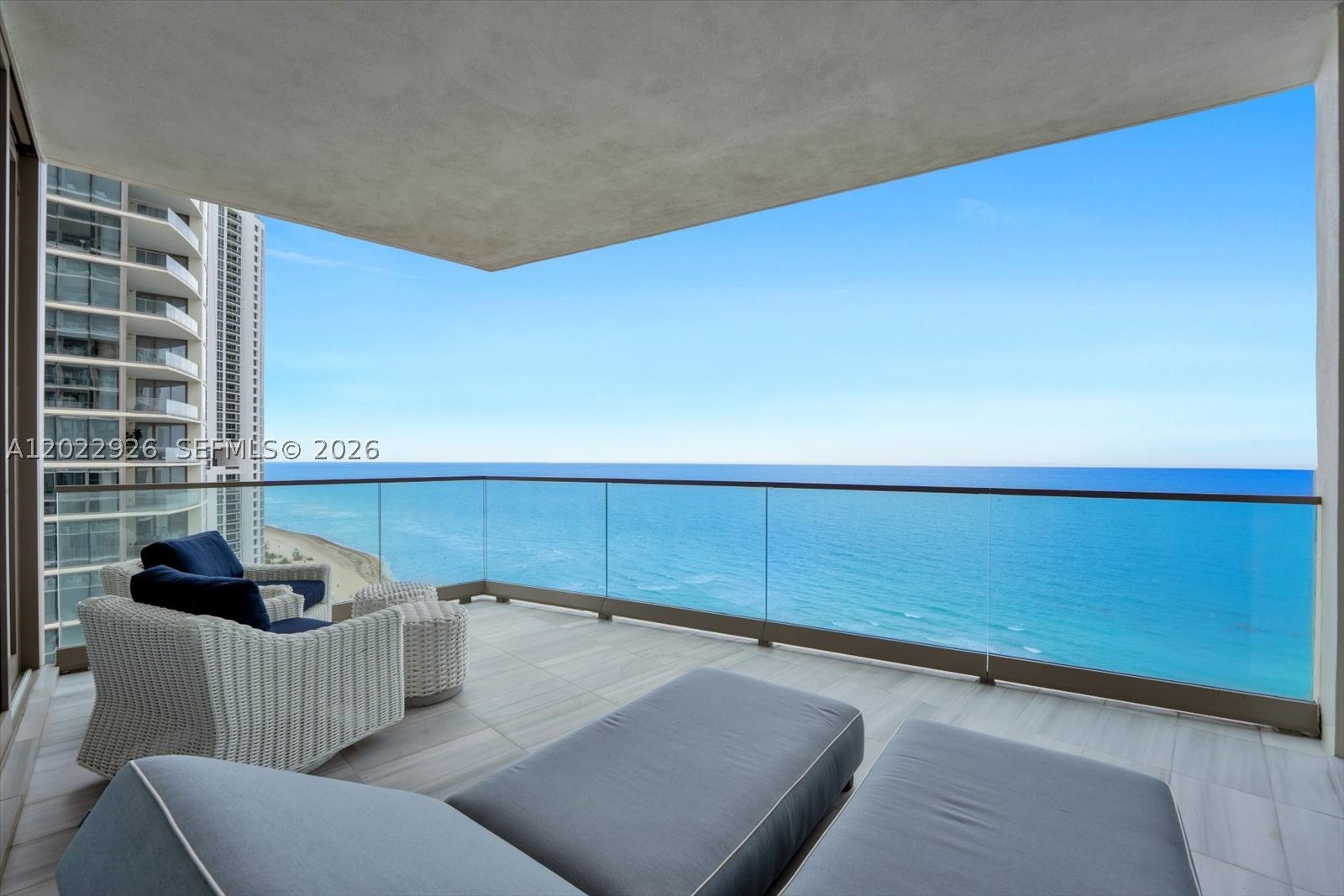 NORTH BISCAYNE BEACH AMEN - Residential