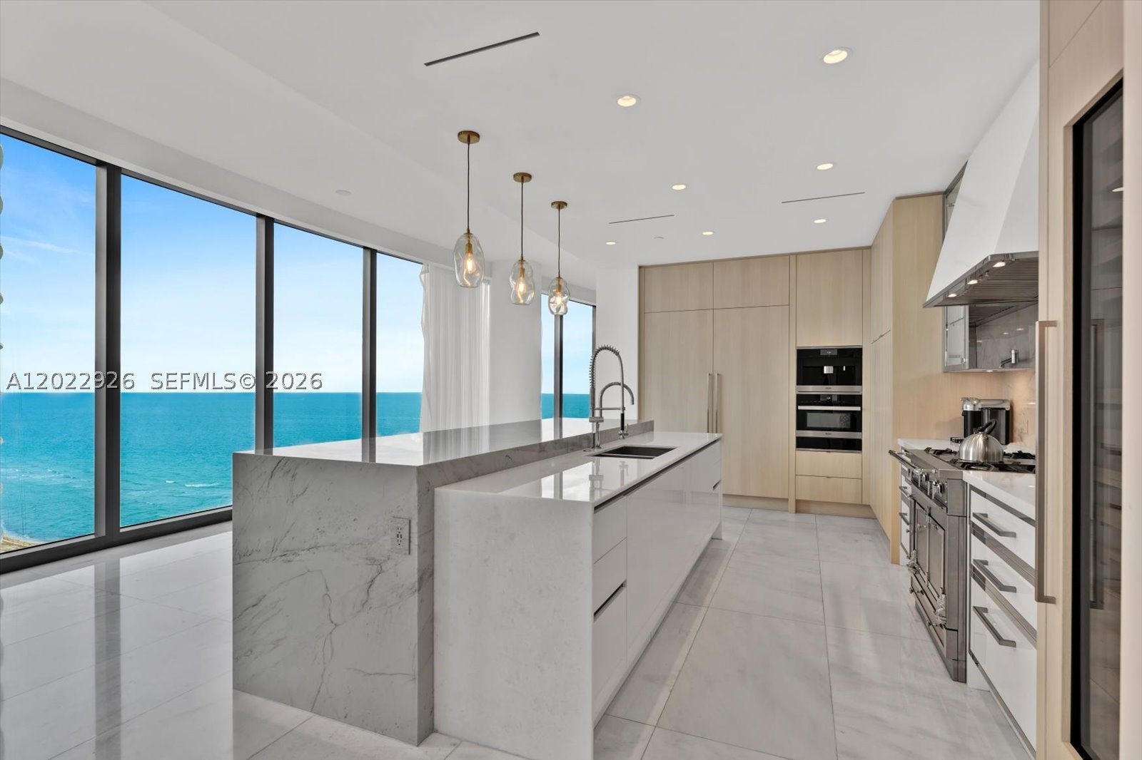 NORTH BISCAYNE BEACH AMEN - Residential