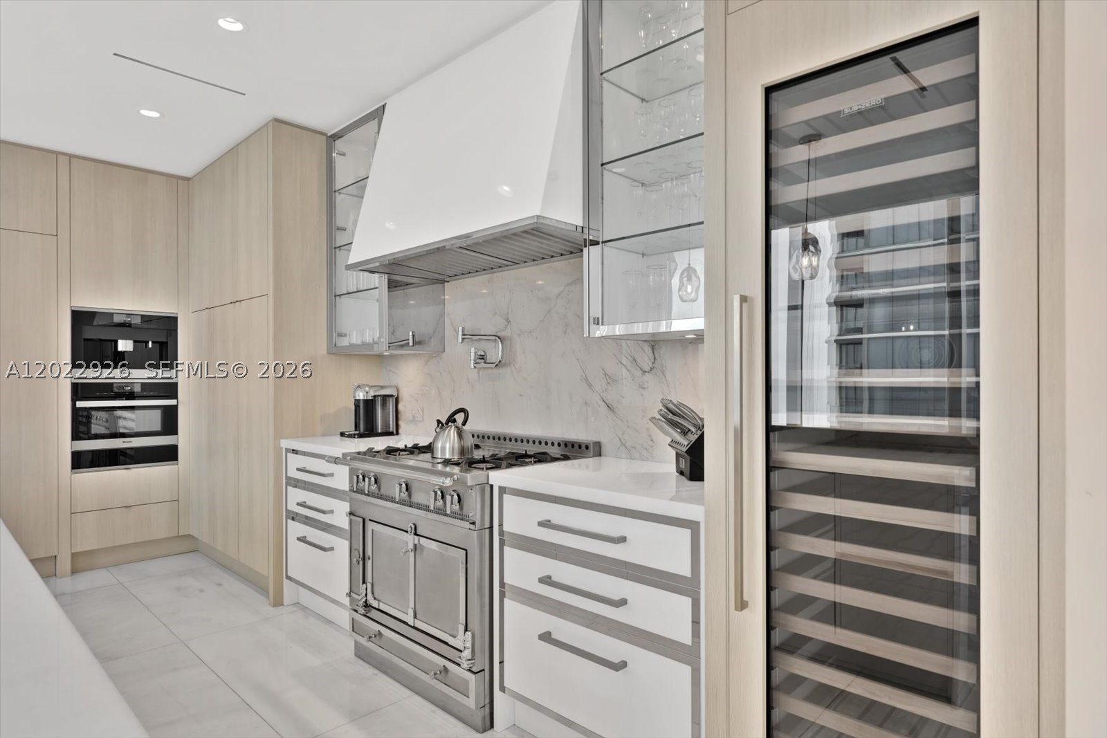 NORTH BISCAYNE BEACH AMEN - Residential