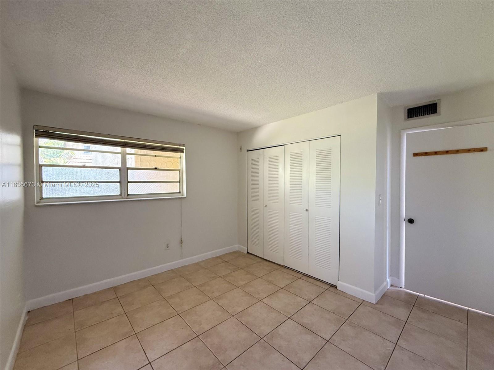 Courtyards at Kendall - Residential