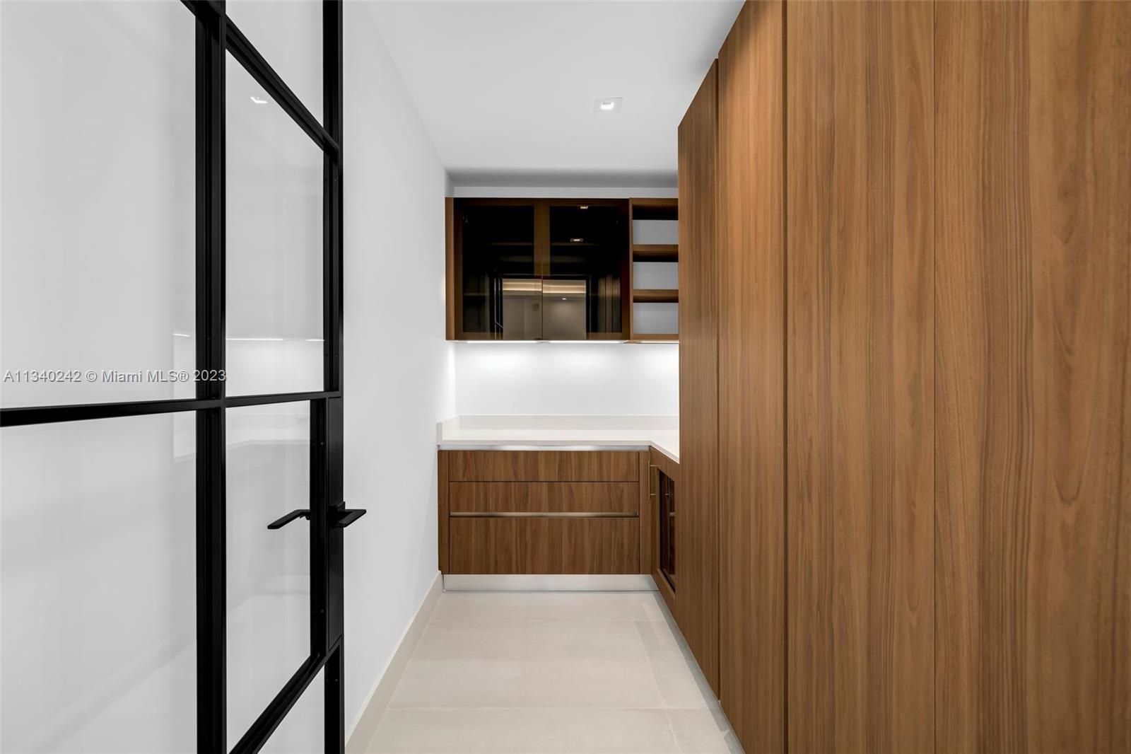 VILLA VALENCIA - Residential