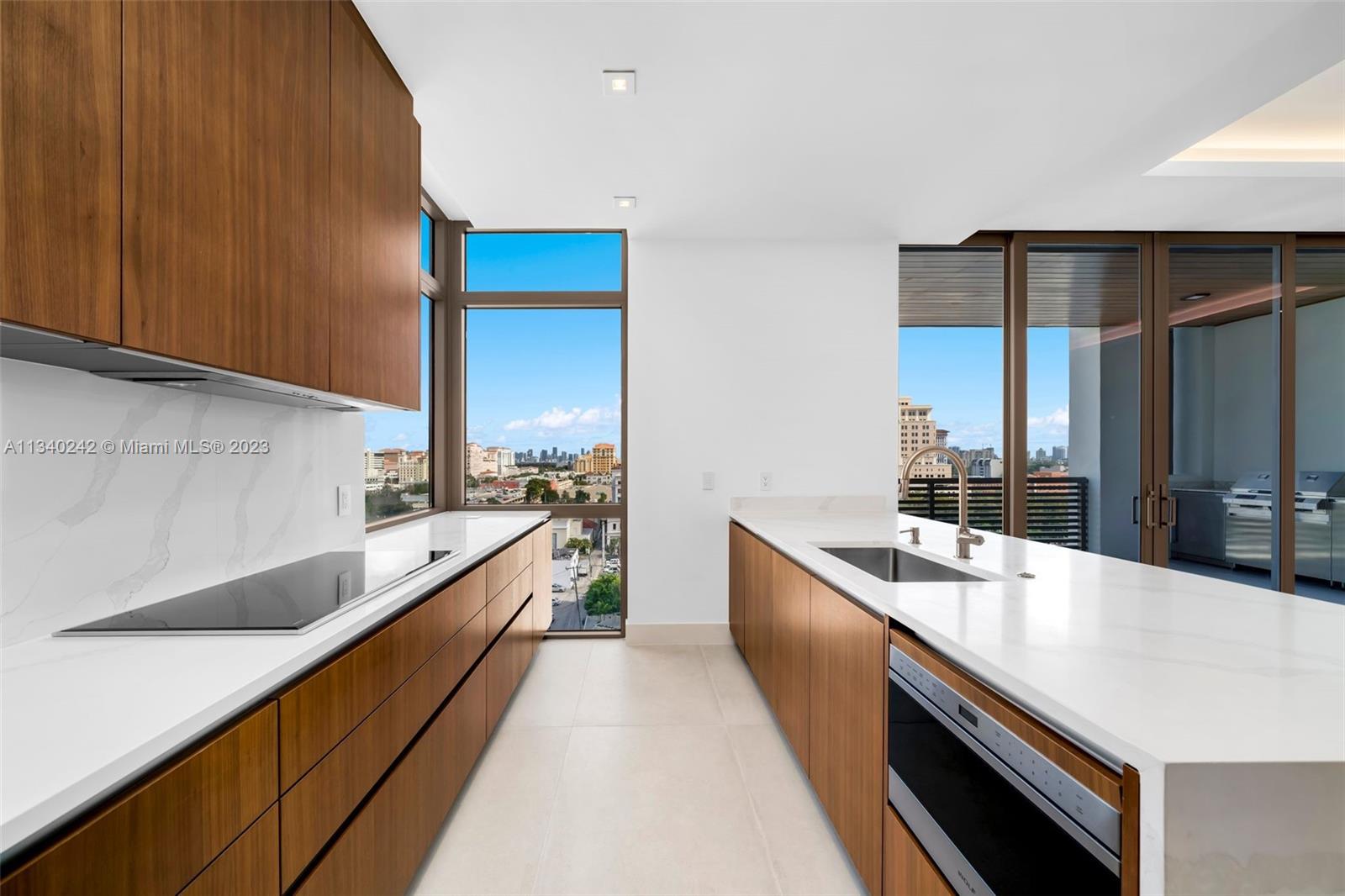 VILLA VALENCIA - Residential