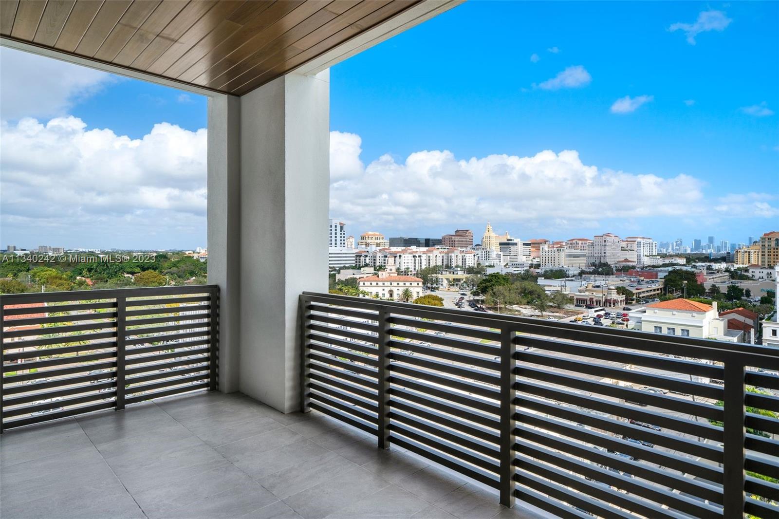 VILLA VALENCIA - Residential