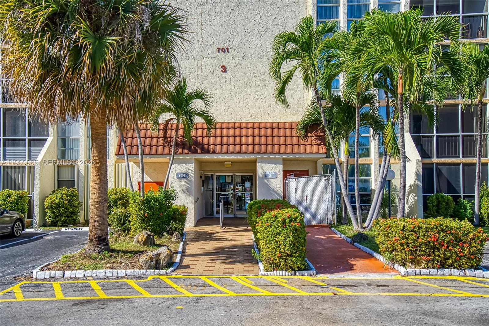 DESOTO PARK CONDO - Residential