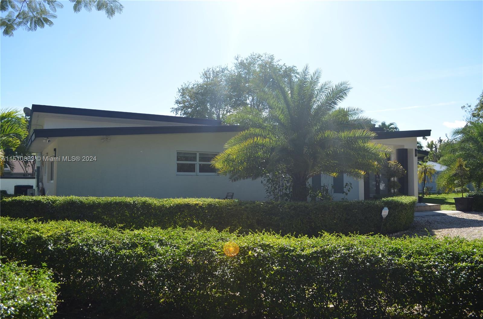 TOM-PEG ESTATES - Residential Lease