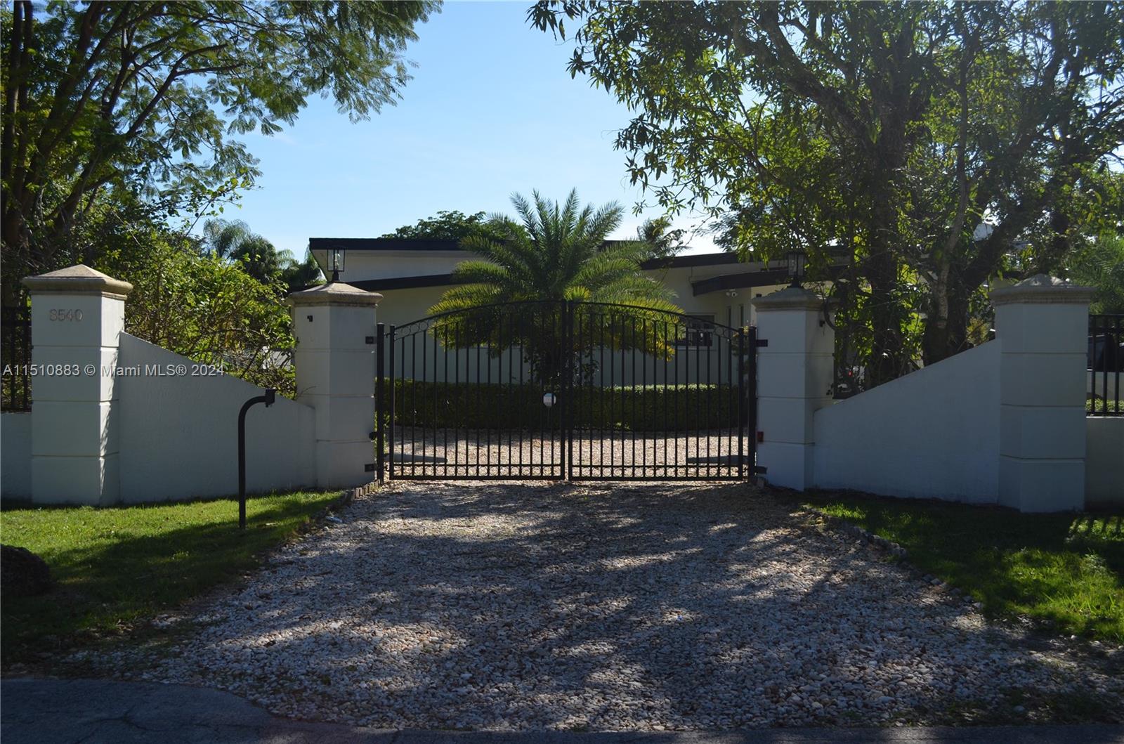 TOM-PEG ESTATES - Residential Lease